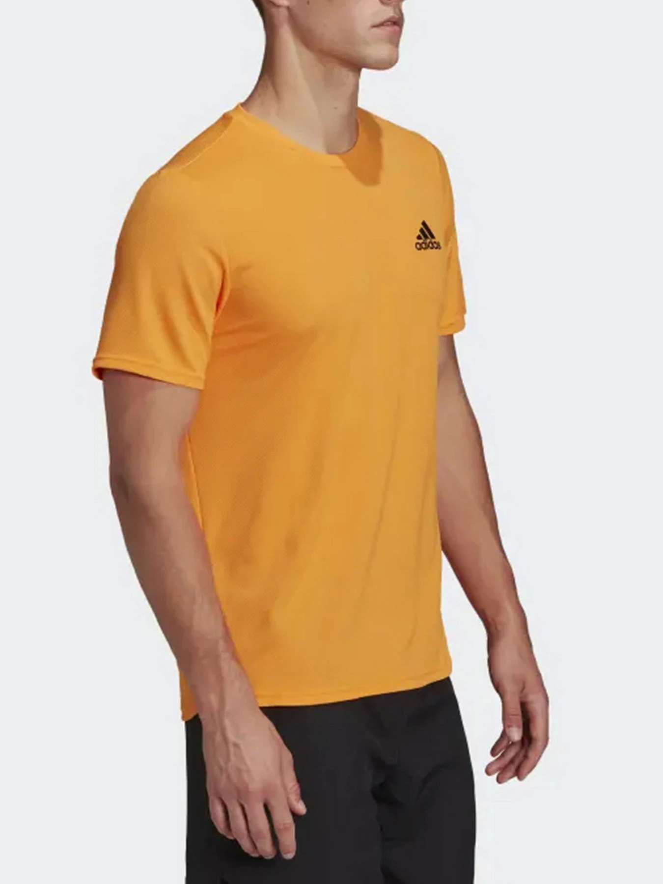 Футболки и поло Adidas модель HF7220 Футболки и поло Adidas модель HF7220 Фото