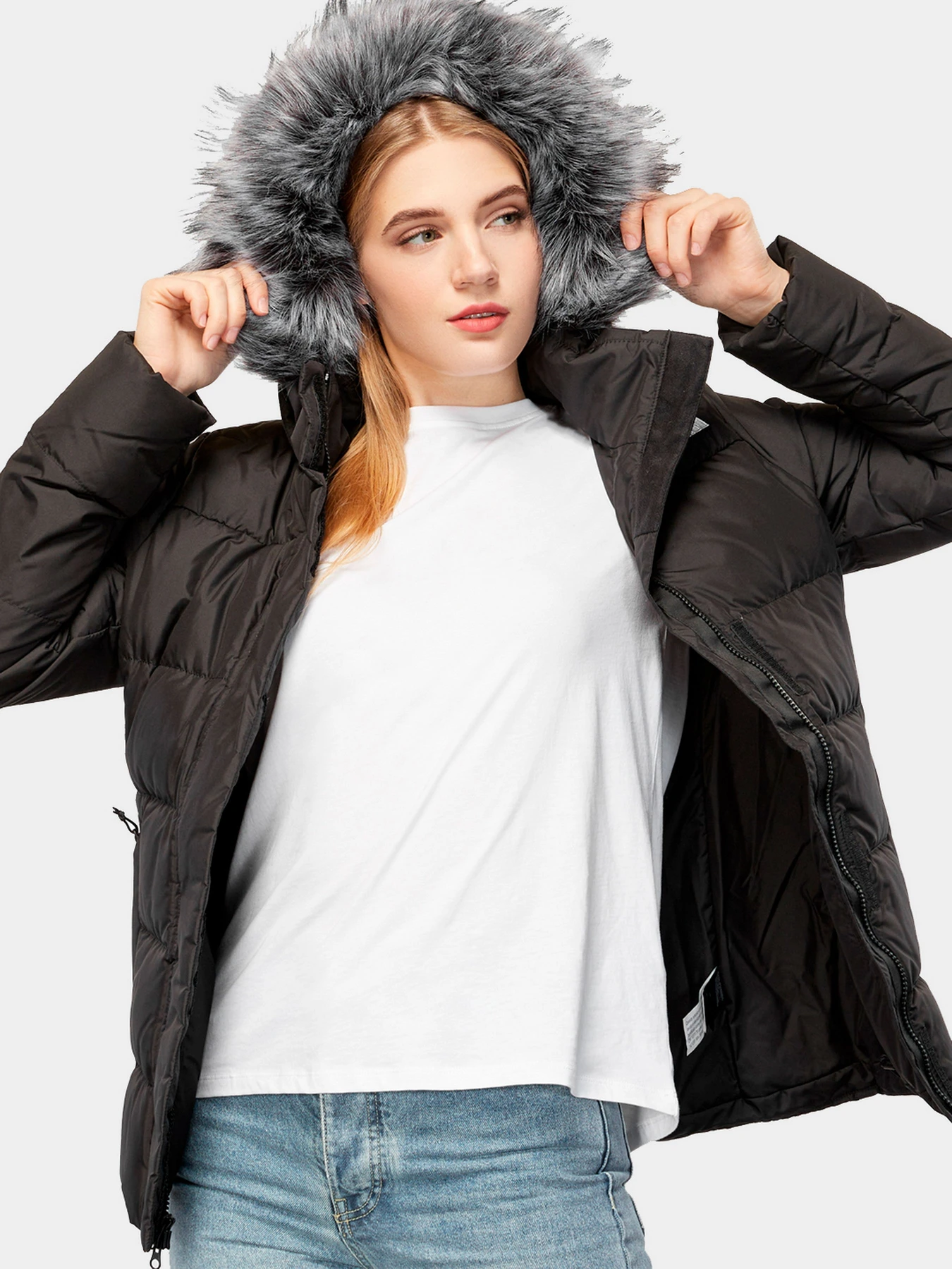 Куртки и дубленки The North Face модель NF0A4R33JK31 Куртки и дубленки The North Face модель NF0A4R33JK31 Фото