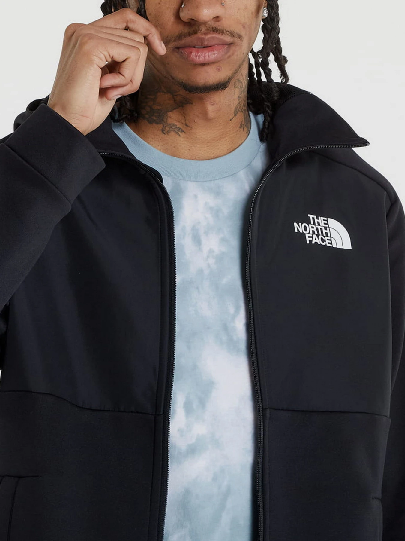 Худи и свитшоты The North Face модель NF0A5IEQKX71 Худи и свитшоты The North Face модель NF0A5IEQKX71 Фото