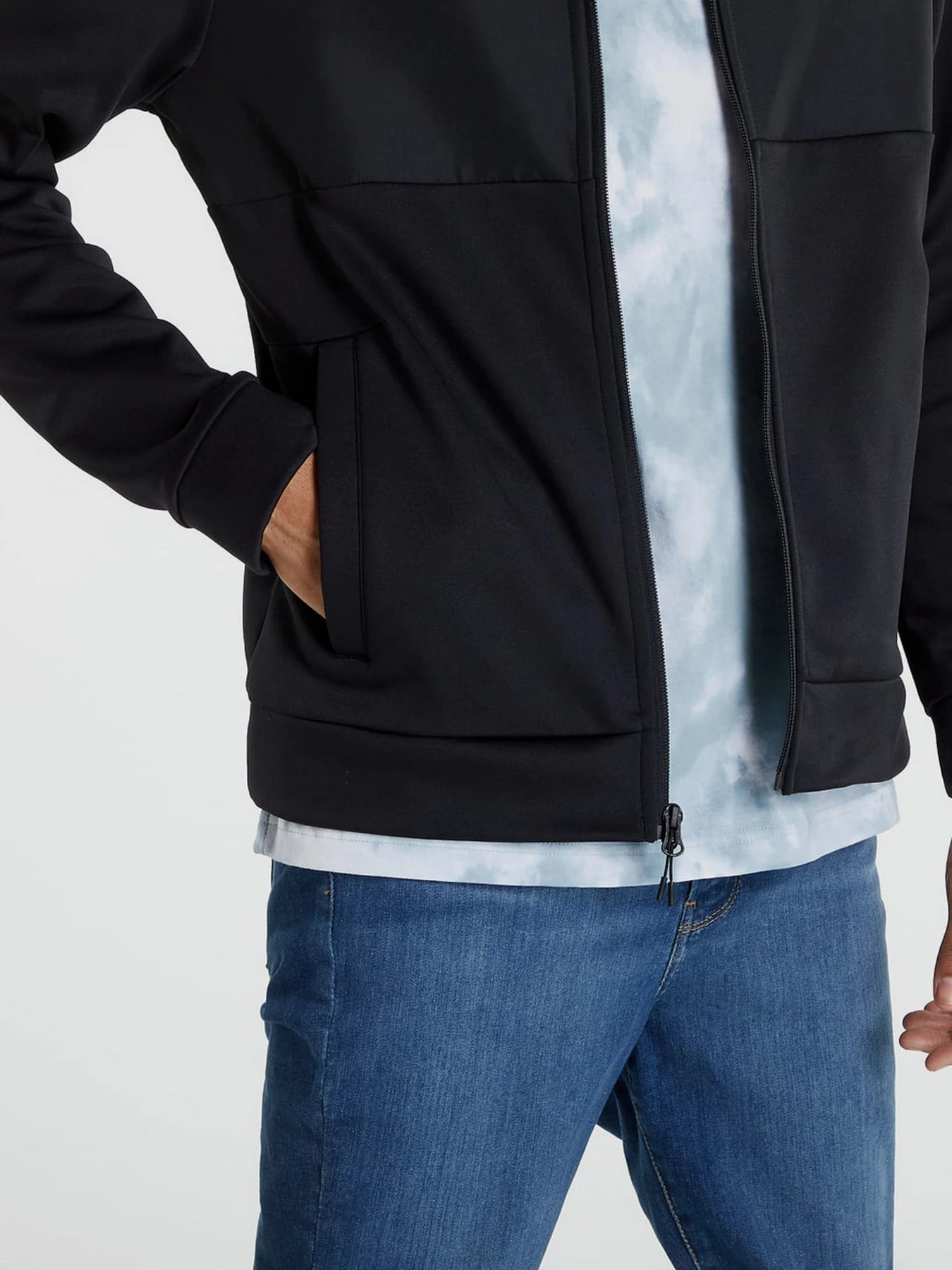 Худи и свитшоты The North Face модель NF0A5IEQKX71 Худи и свитшоты The North Face модель NF0A5IEQKX71 Фото