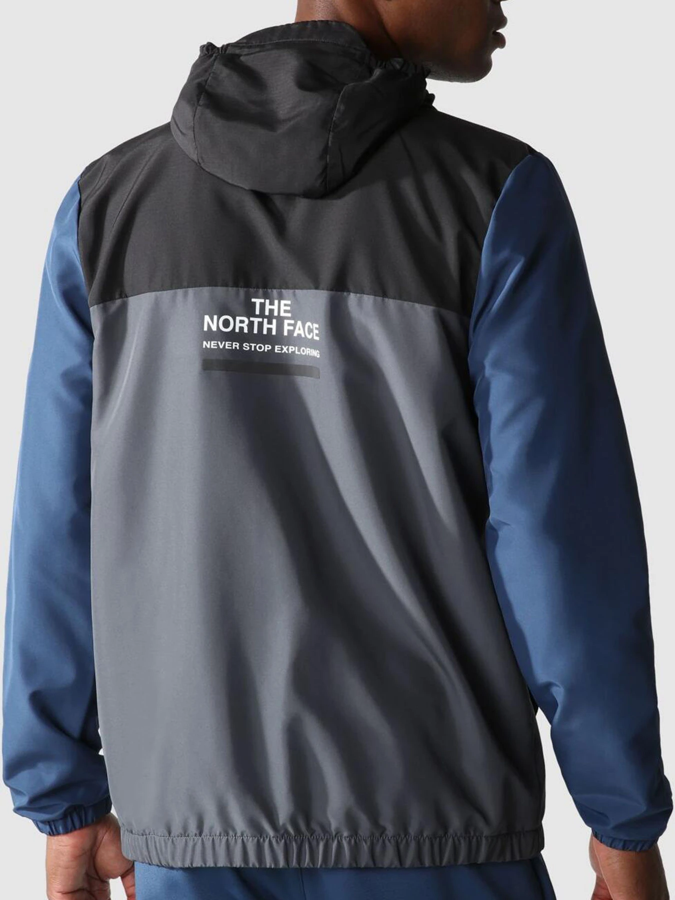 Куртки и дубленки The North Face модель NF0A7ZAH90E1 Фото