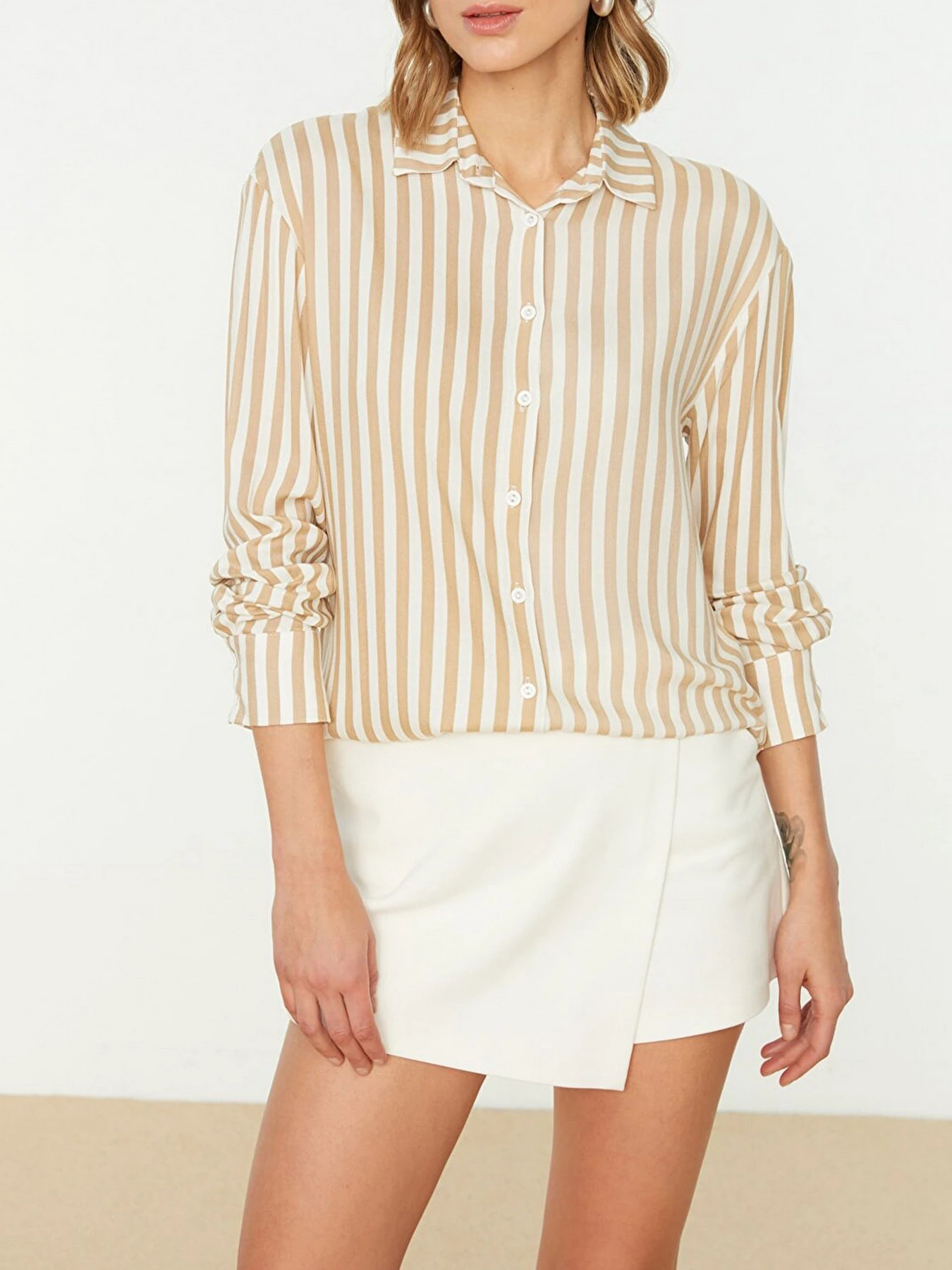 Рубашки Trendyol модель TWOSS22GO0549/Ekru Фото