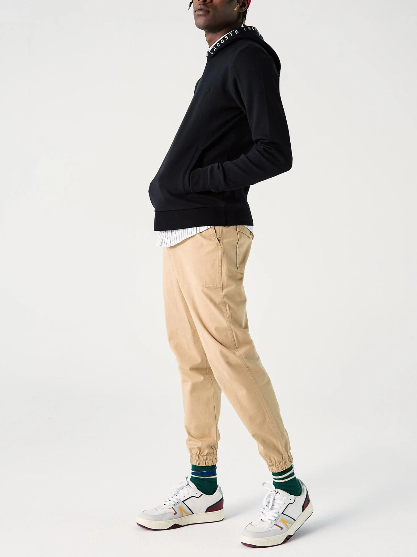 Худи и свитшоты Lacoste модель SH0057.57S Худи и свитшоты Lacoste модель SH0057.57S Фото