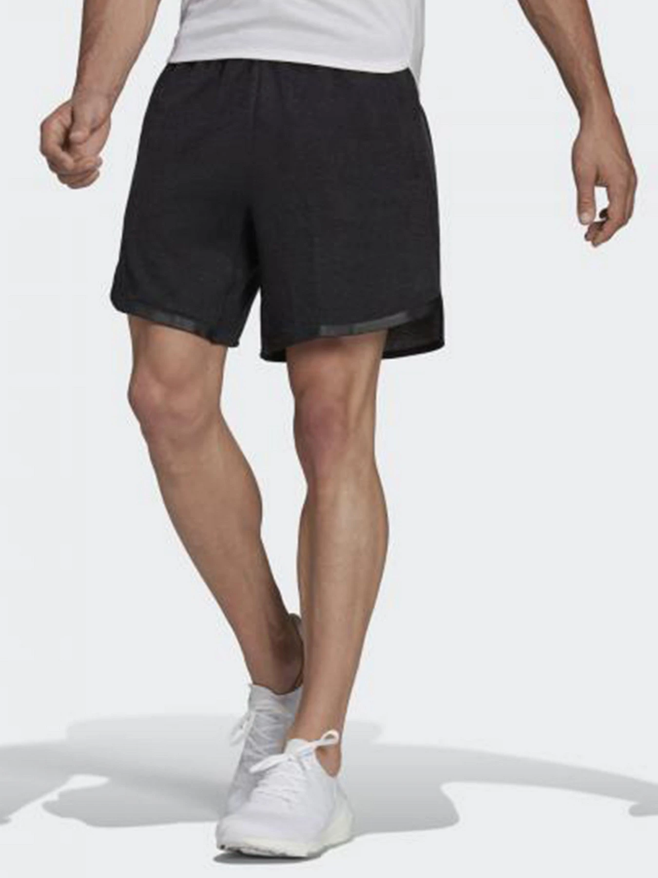 Шорты Adidas модель H61168 Шорты Adidas модель H61168 Фото