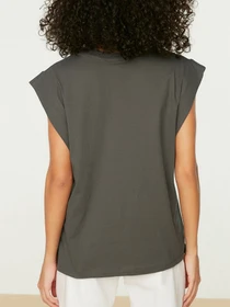 Футболки и поло Trendyol модель TWOSS20TS0021/Antrasit Фото