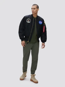 Куртки и дубленки Alpha Industries модель MJM21097C1_001 Фото