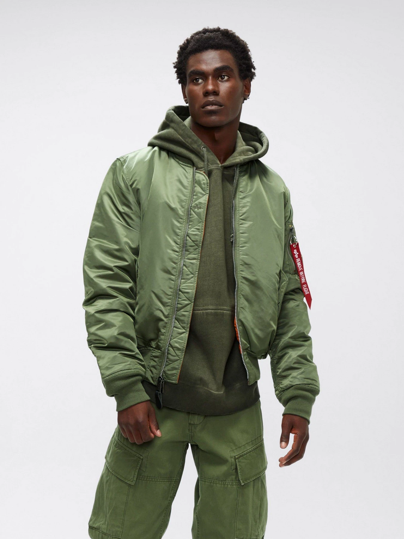Куртки и дубленки Alpha Industries модель MJM44530C1_310 Куртки и дубленки Alpha Industries модель MJM44530C1_310 Фото