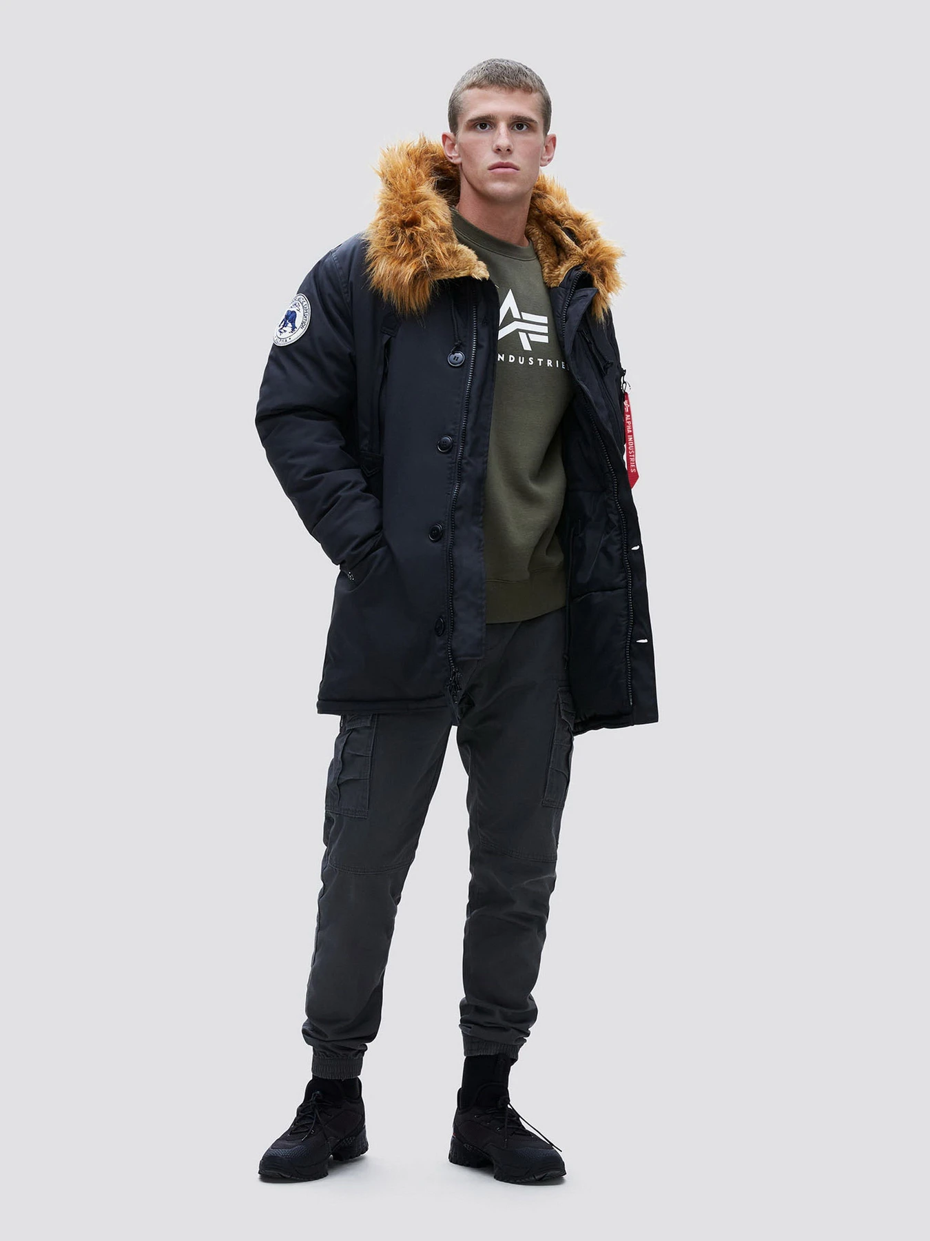 Куртки и дубленки Alpha Industries модель MJN49503C1_001 Фото