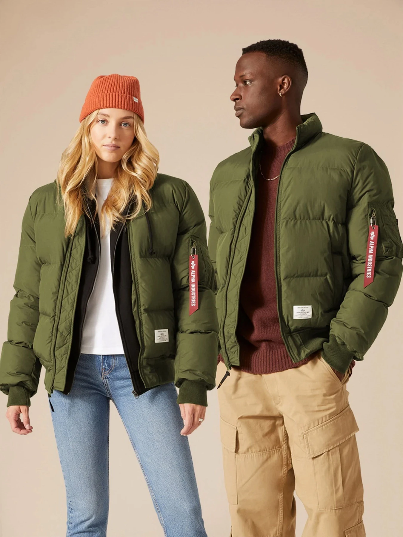 Куртки и дубленки Alpha Industries модель UJM51500C1_301 Куртки и дубленки Alpha Industries модель UJM51500C1_301 Фото
