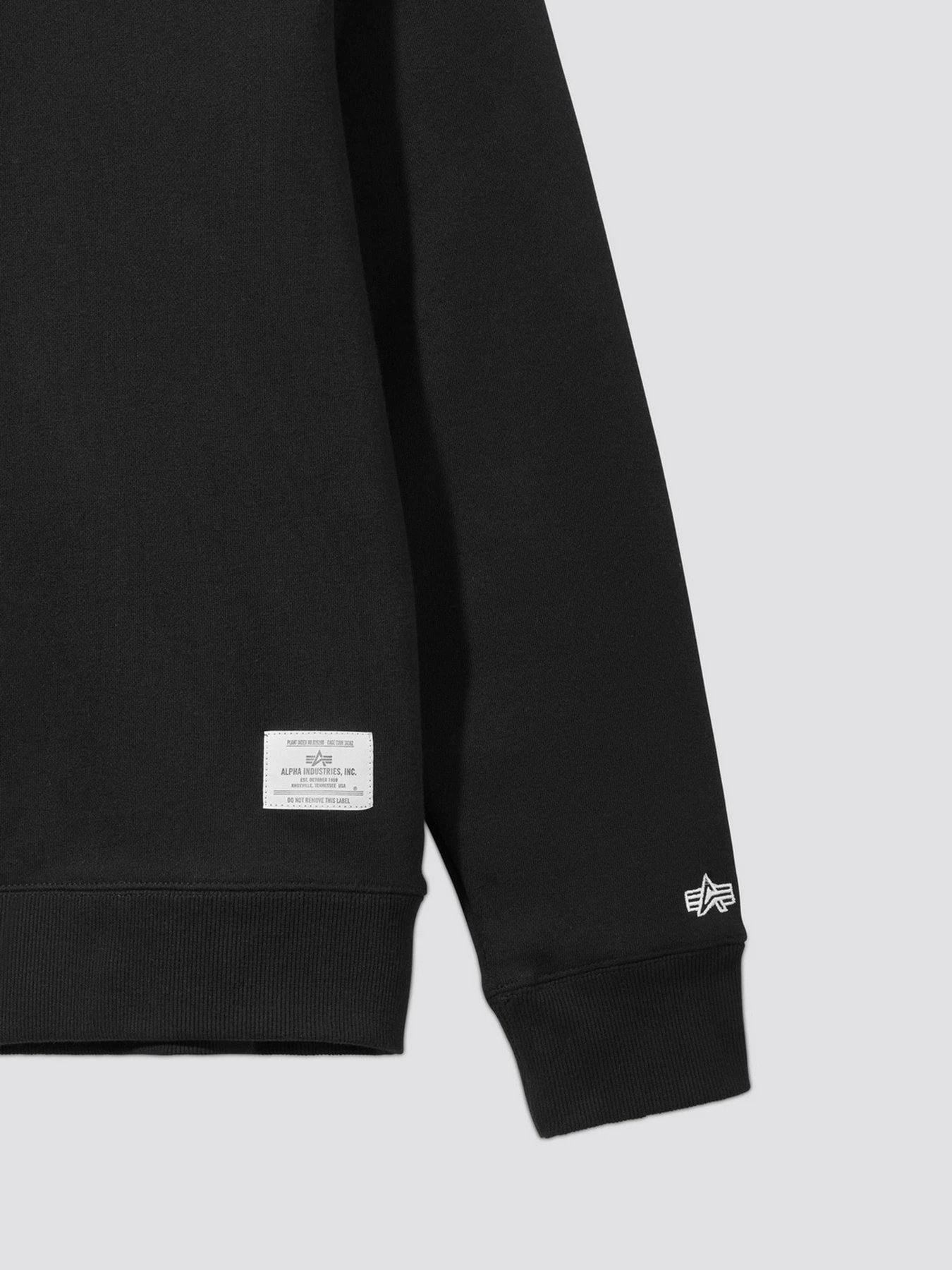 Худи и свитшоты Alpha Industries модель USE51500C1_001 Худи и свитшоты Alpha Industries модель USE51500C1_001 Фото