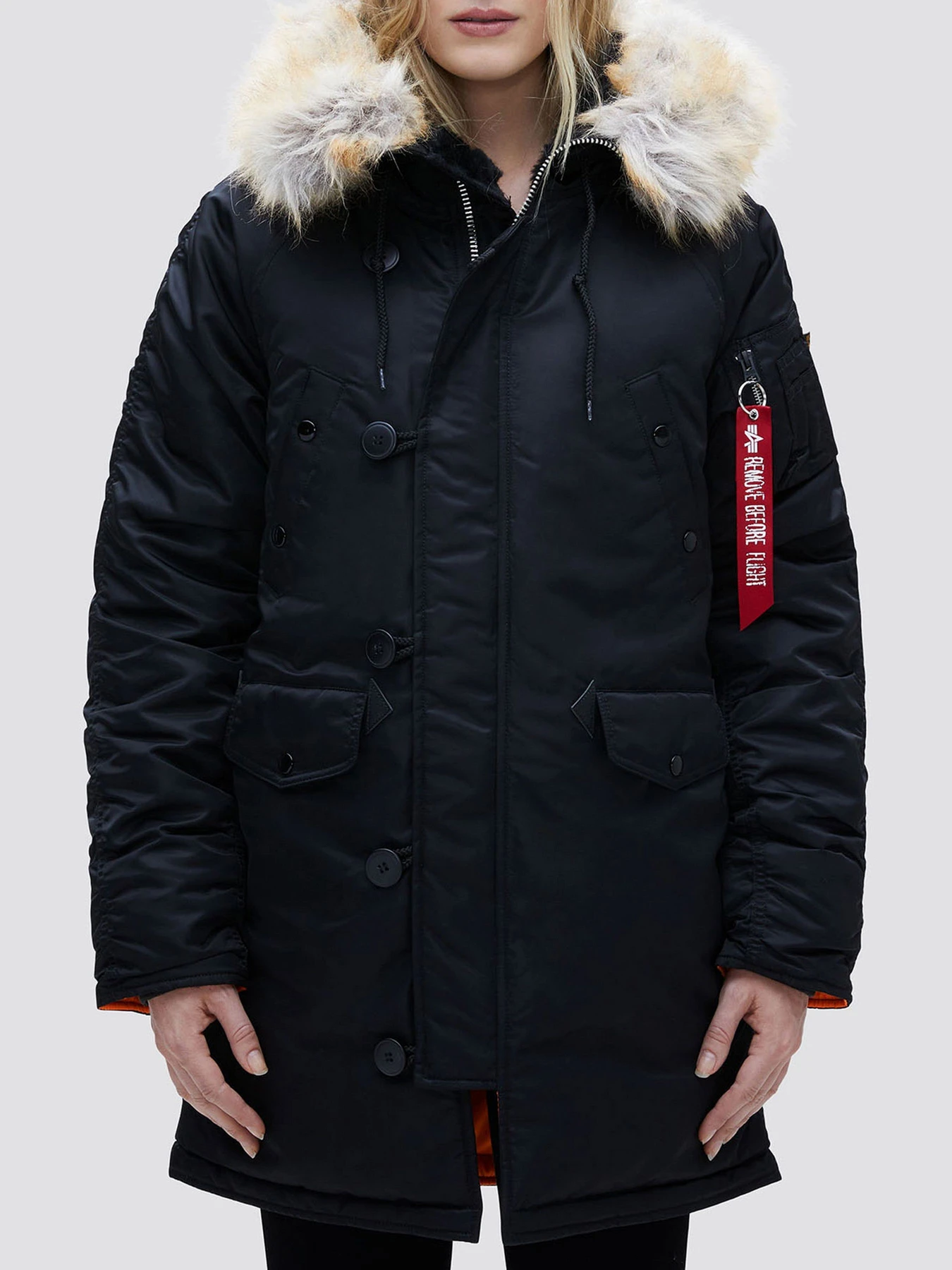 Куртки и дубленки Alpha Industries модель WJN44502C1_001 Куртки и дубленки Alpha Industries модель WJN44502C1_001 Фото
