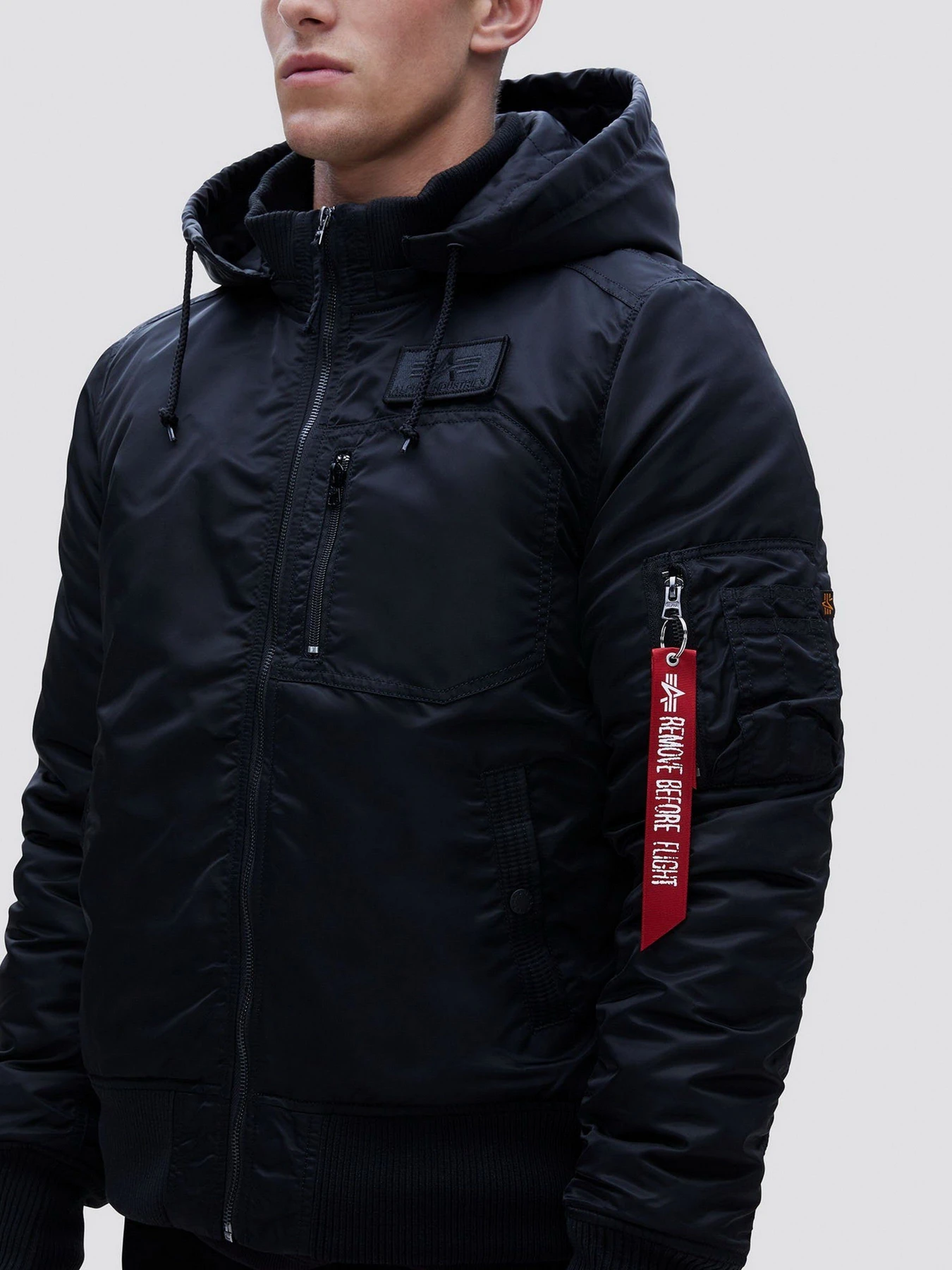 Куртки и дубленки Alpha Industries модель MJM49501C1_001 Куртки и дубленки Alpha Industries модель MJM49501C1_001 Фото