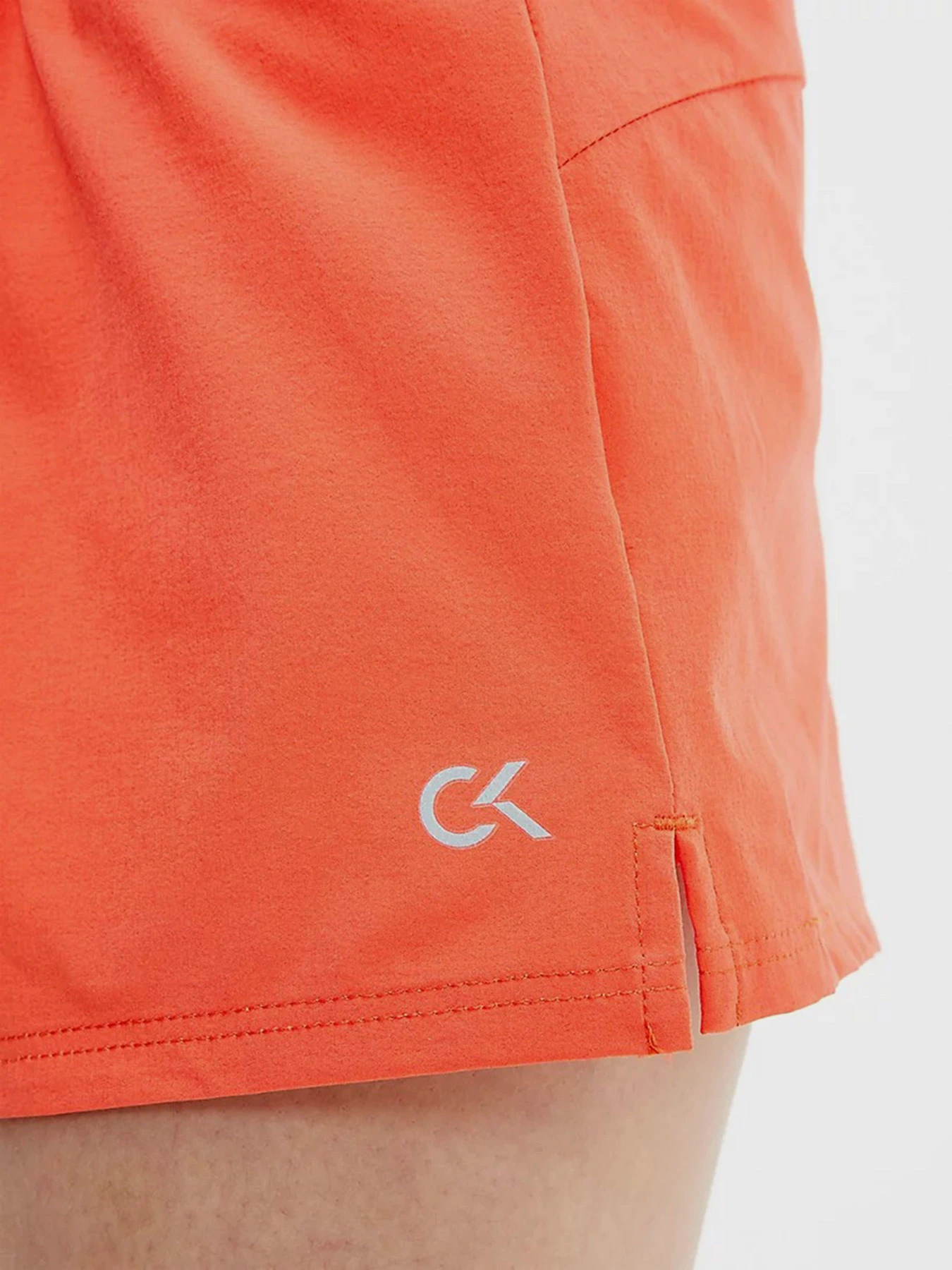 Шорты Calvin Klein модель 00GWF0S801-610 Шорты Calvin Klein модель 00GWF0S801-610 Фото