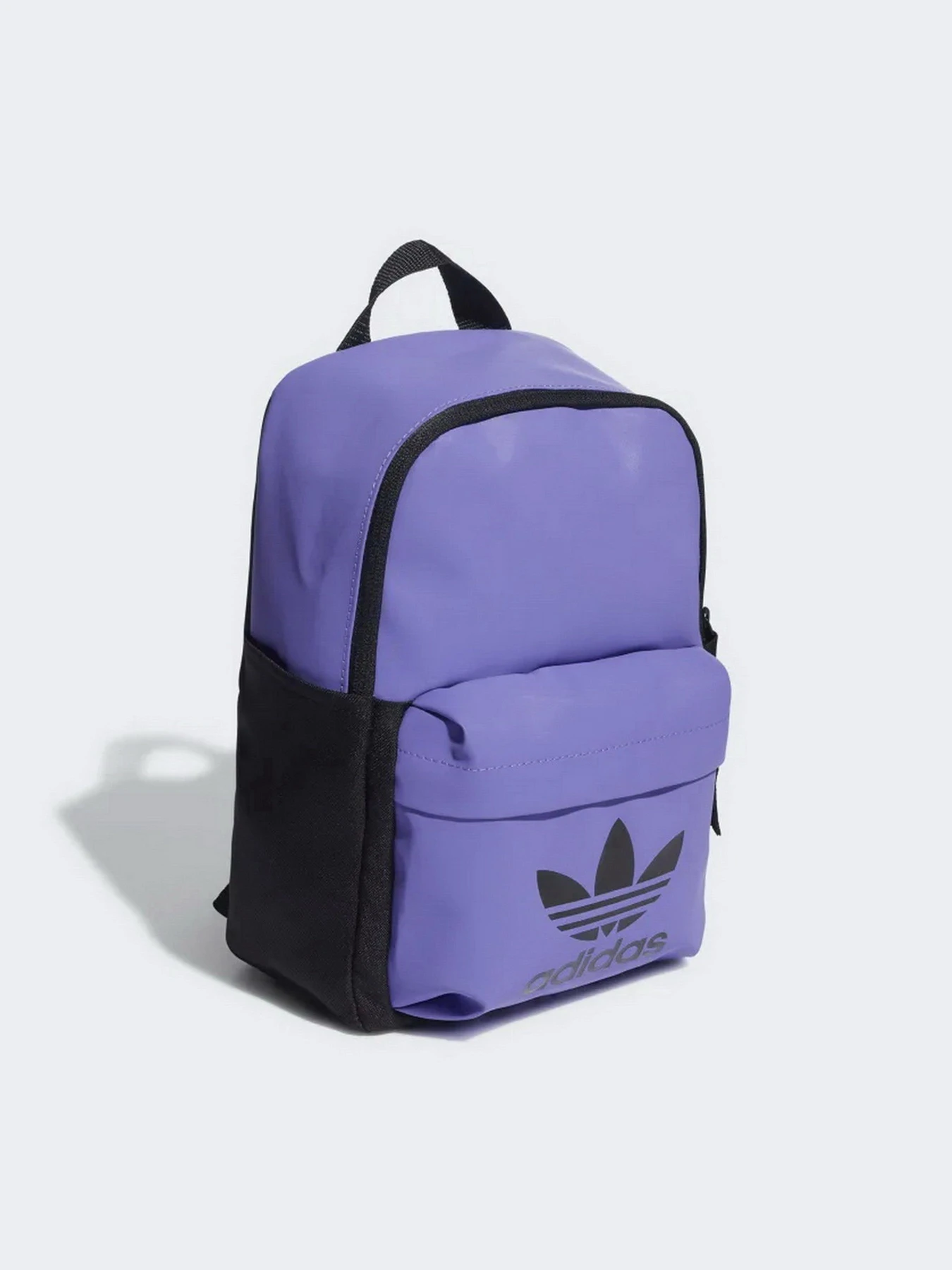 Рюкзаки Adidas модель HD7217 Рюкзаки Adidas модель HD7217 Фото