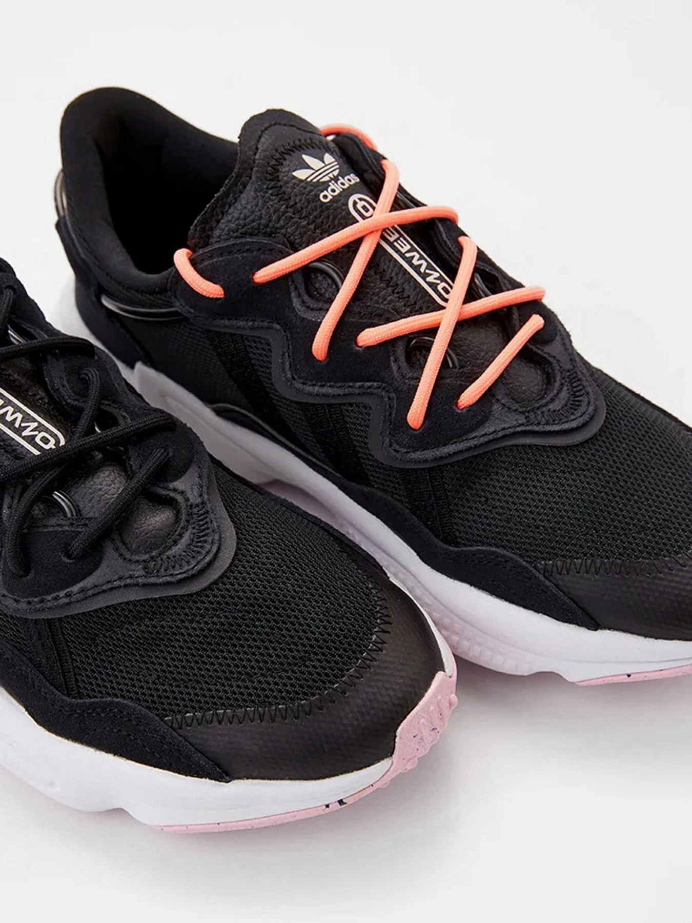 Кроссовки Adidas модель GW5621 Кроссовки Adidas модель GW5621 Фото