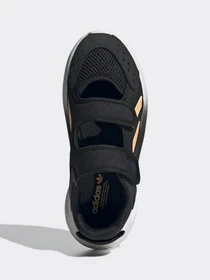 Кроссовки Adidas модель GZ6241 Фото