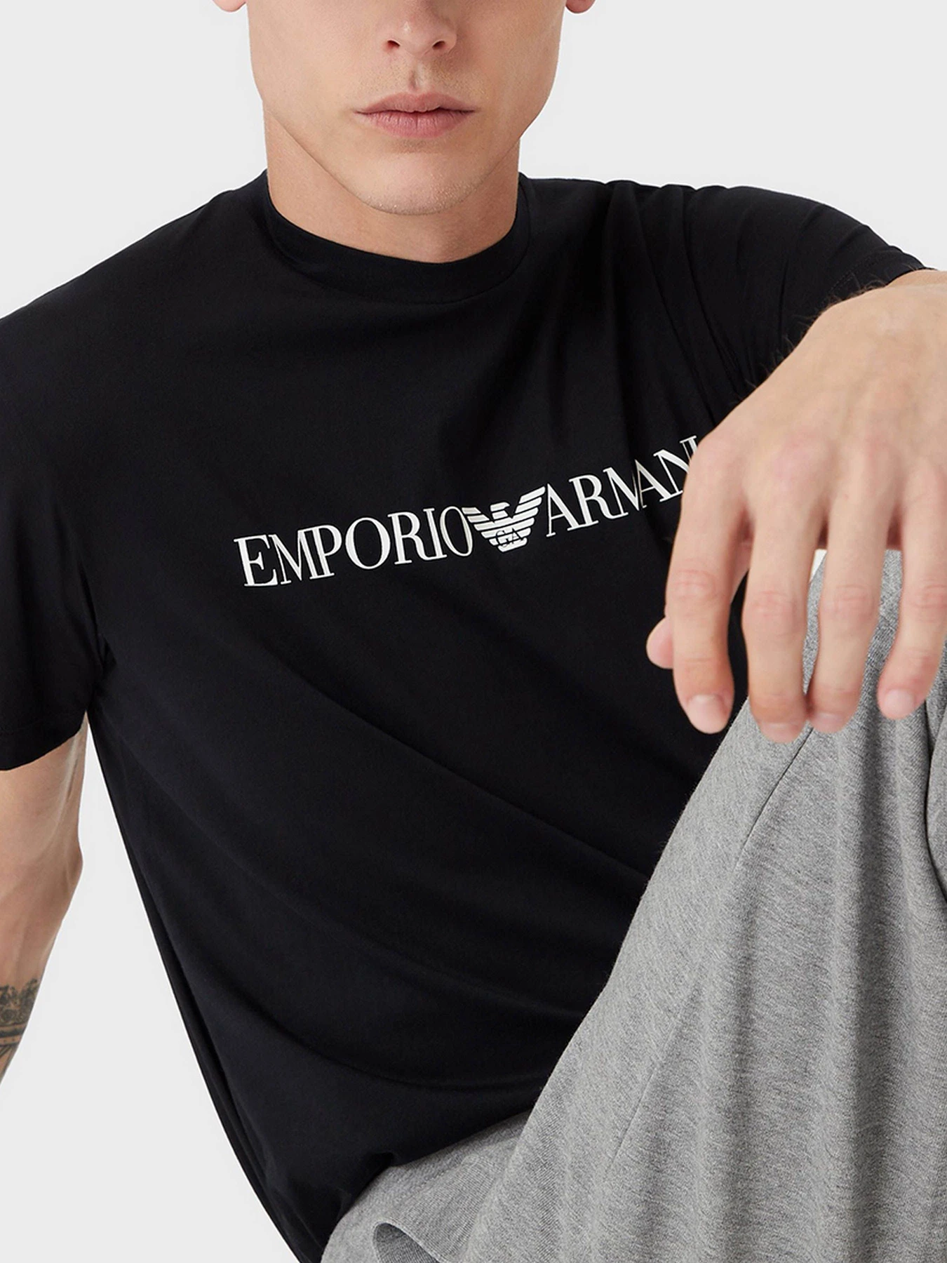 Футболки и поло Emporio Armani модель 8N1TN5-1JPZZ-0974 Фото