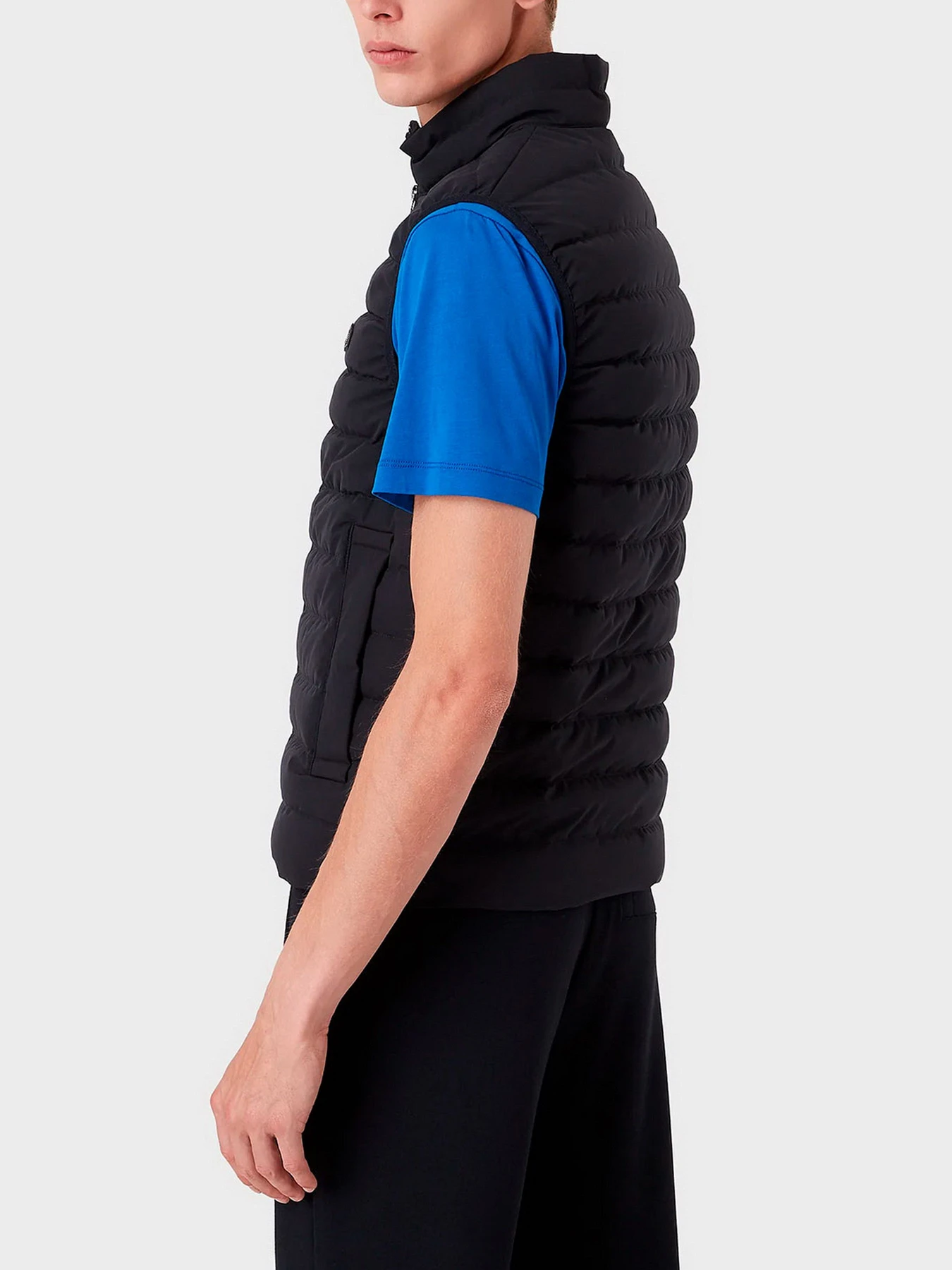 Утепленный жилет Emporio Armani модель 8N1BQ1-1NLRZ-0948 Утепленный жилет Emporio Armani модель 8N1BQ1-1NLRZ-0948 Фото
