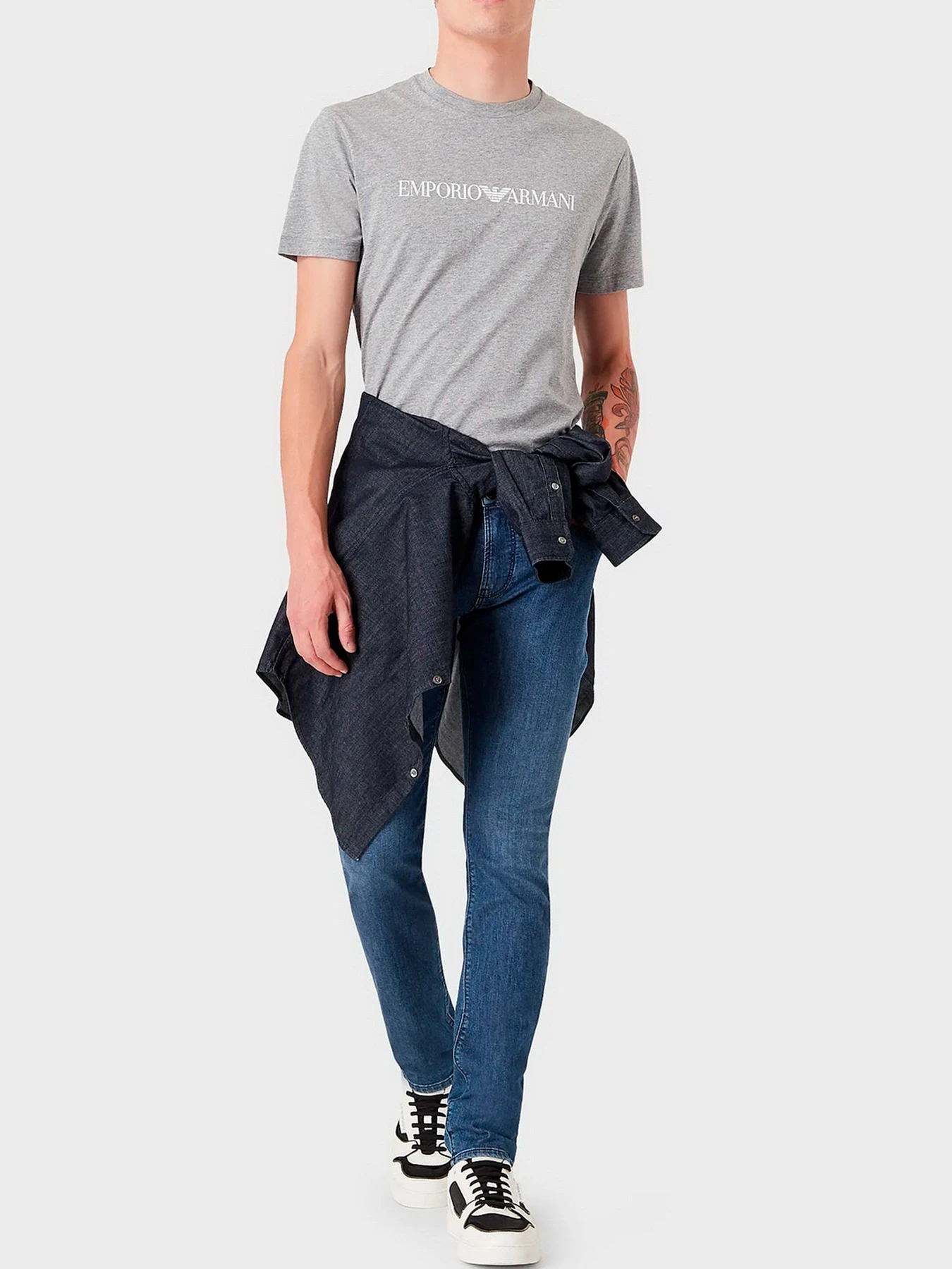 Джинсы Emporio Armani модель 8N1J06-1D85Z-0943 Джинсы Emporio Armani модель 8N1J06-1D85Z-0943 Фото