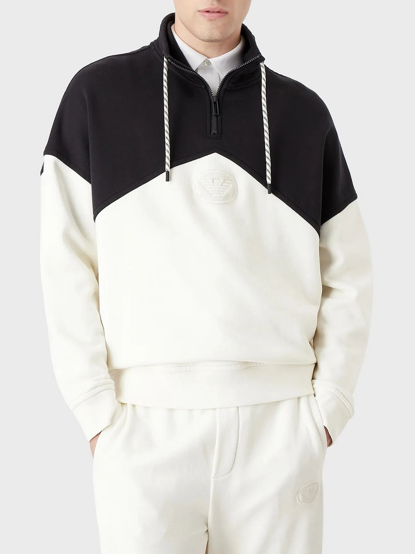 Худи и свитшоты Emporio Armani модель 6L1M81-1JWPZ-F920 Худи и свитшоты Emporio Armani модель 6L1M81-1JWPZ-F920 Фото