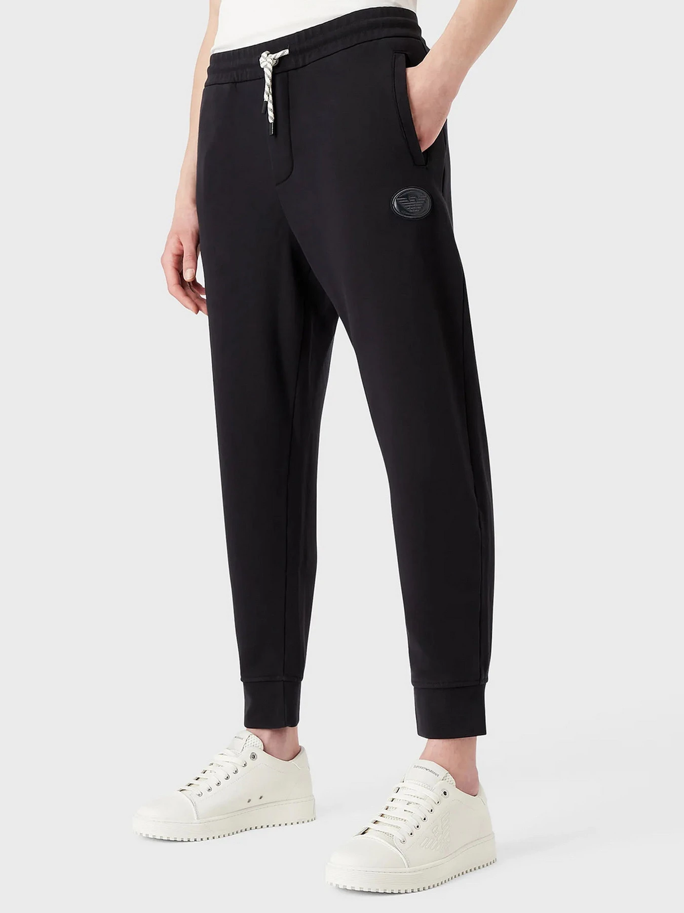 Брюки Emporio Armani модель 6L1P83-1JWPZ-0920 Брюки Emporio Armani модель 6L1P83-1JWPZ-0920 Фото