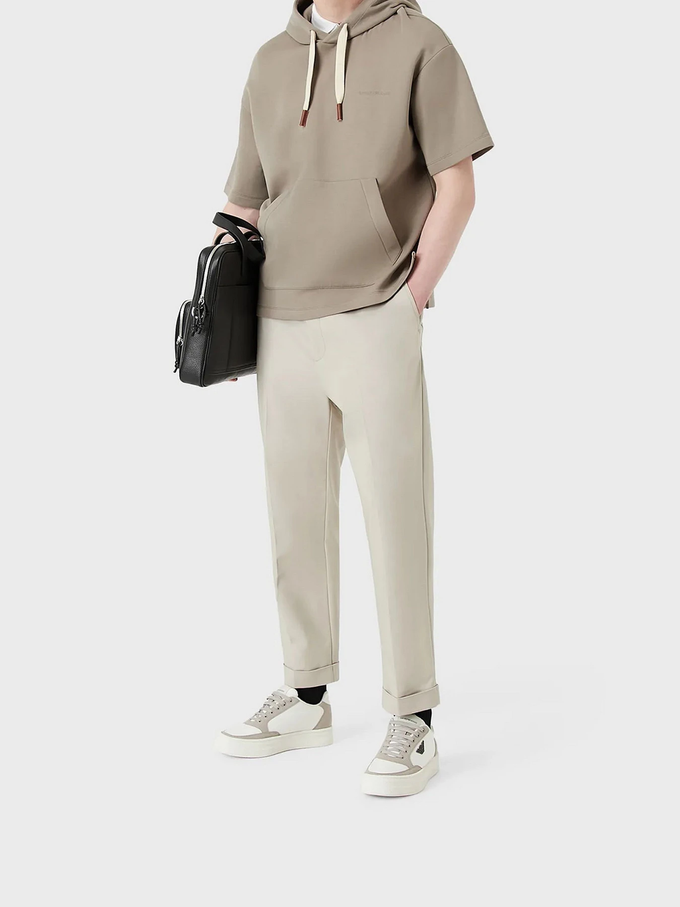 Брюки Emporio Armani модель 6L1PL4-1NHOZ-0135 Брюки Emporio Armani модель 6L1PL4-1NHOZ-0135 Фото