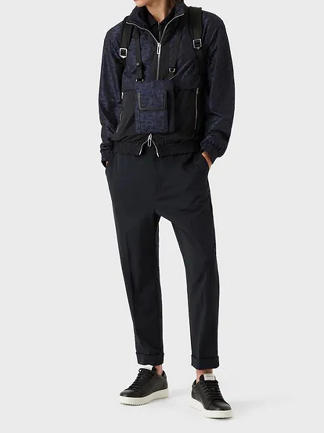Брюки Emporio Armani модель 6L1PL4-1NHOZ-0920 Брюки Emporio Armani модель 6L1PL4-1NHOZ-0920 Фото