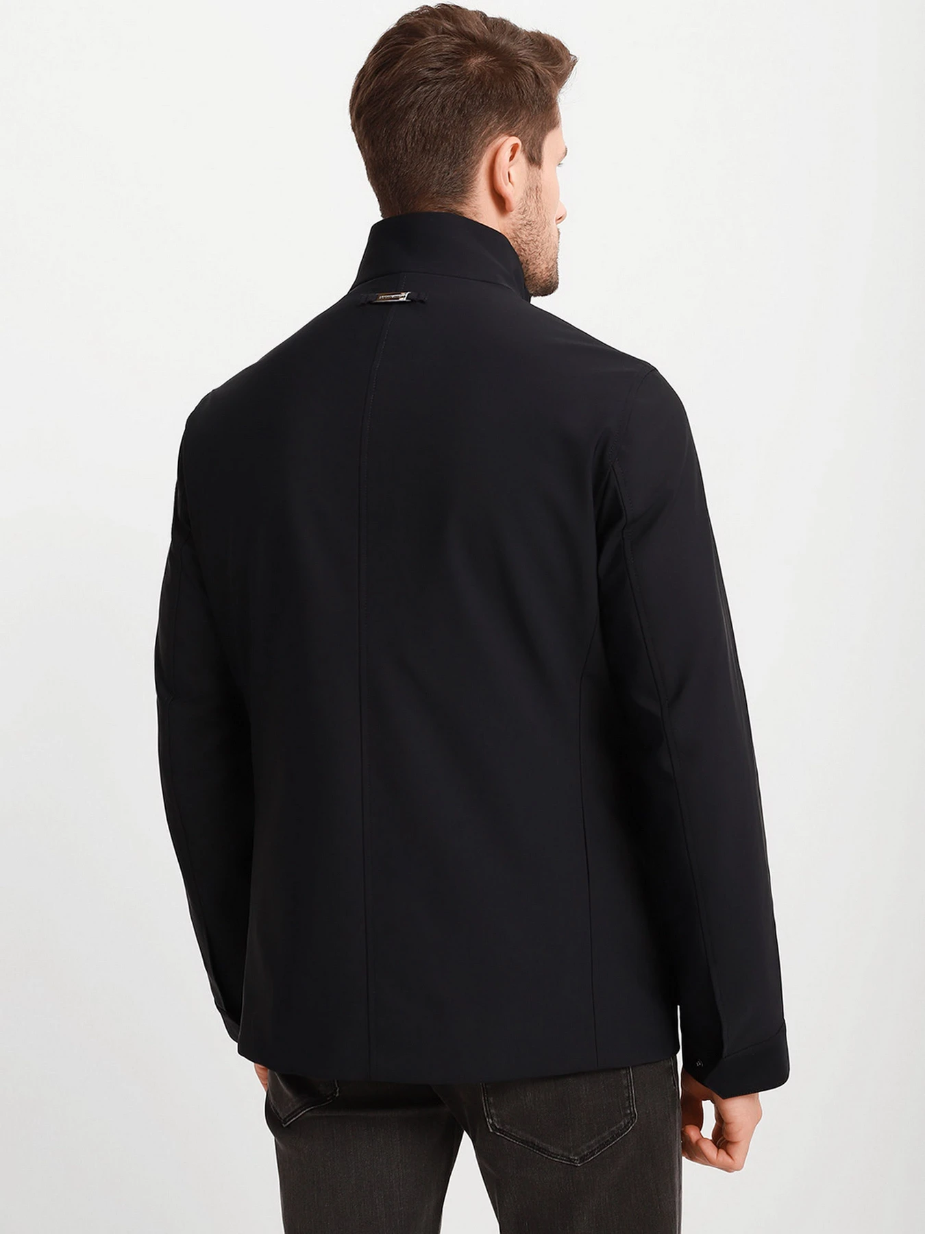 Куртки и дубленки Emporio Armani модель 8N1BE8-1NZAZ-0920 Куртки и дубленки Emporio Armani модель 8N1BE8-1NZAZ-0920 Фото