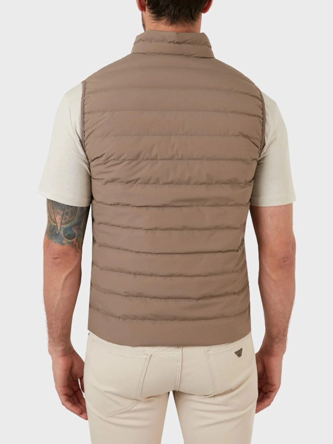 Утепленный жилет Emporio Armani модель 8N1BQ1-1NLRZ-0431 Утепленный жилет Emporio Armani модель 8N1BQ1-1NLRZ-0431 Фото