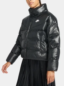 Куртки и дубленки NIKE модель DH4079-010 Фото