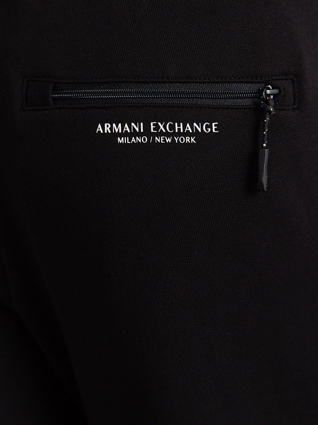 Брюки Armani Exchange модель 8NZP73-ZJKRZ-1200 Брюки Armani Exchange модель 8NZP73-ZJKRZ-1200 Фото