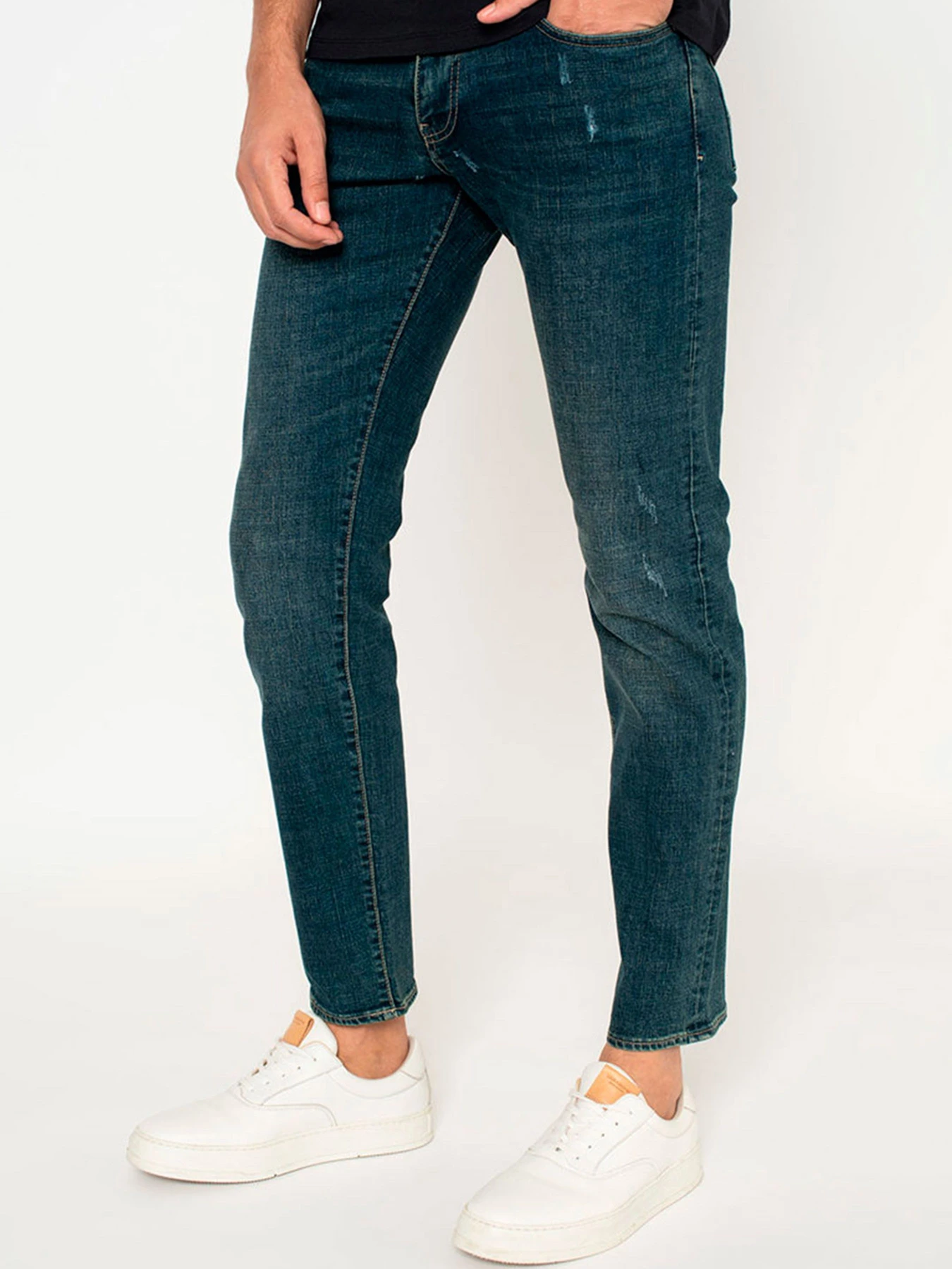 Джинсы Armani Exchange модель 6KZJ13-Z2K7Z-1500 Джинсы Armani Exchange модель 6KZJ13-Z2K7Z-1500 Фото