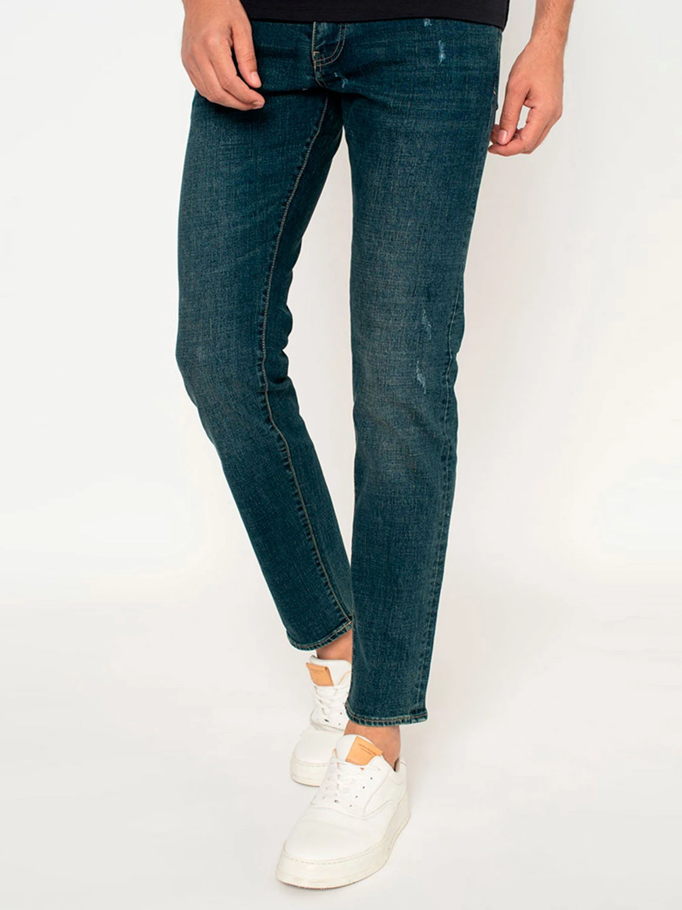 Джинсы Armani Exchange модель 6KZJ13-Z2K7Z-1500 Джинсы Armani Exchange модель 6KZJ13-Z2K7Z-1500 Фото