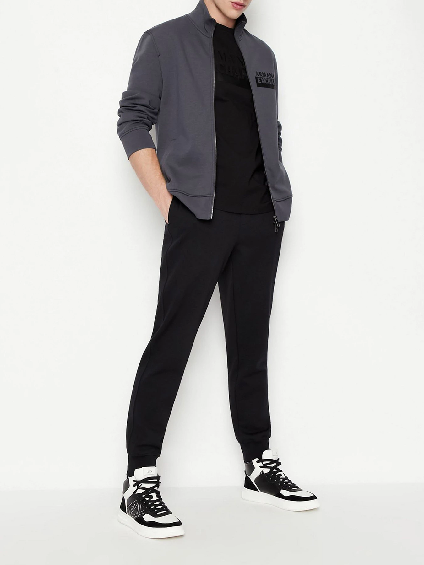 Брюки Armani Exchange модель 6LZPBE-ZJCAZ-1200 Брюки Armani Exchange модель 6LZPBE-ZJCAZ-1200 Фото