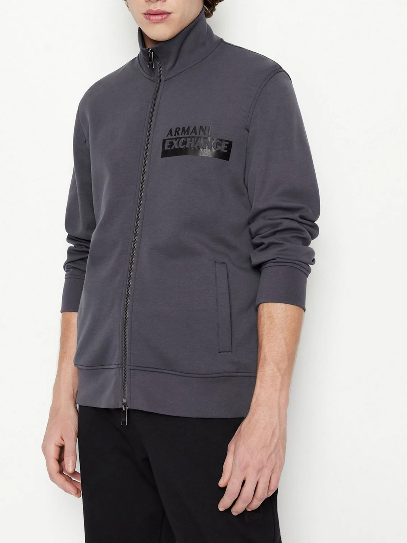 Худи и свитшоты Armani Exchange модель 6LZMBF-ZJCAZ-1978 Худи и свитшоты Armani Exchange модель 6LZMBF-ZJCAZ-1978 Фото