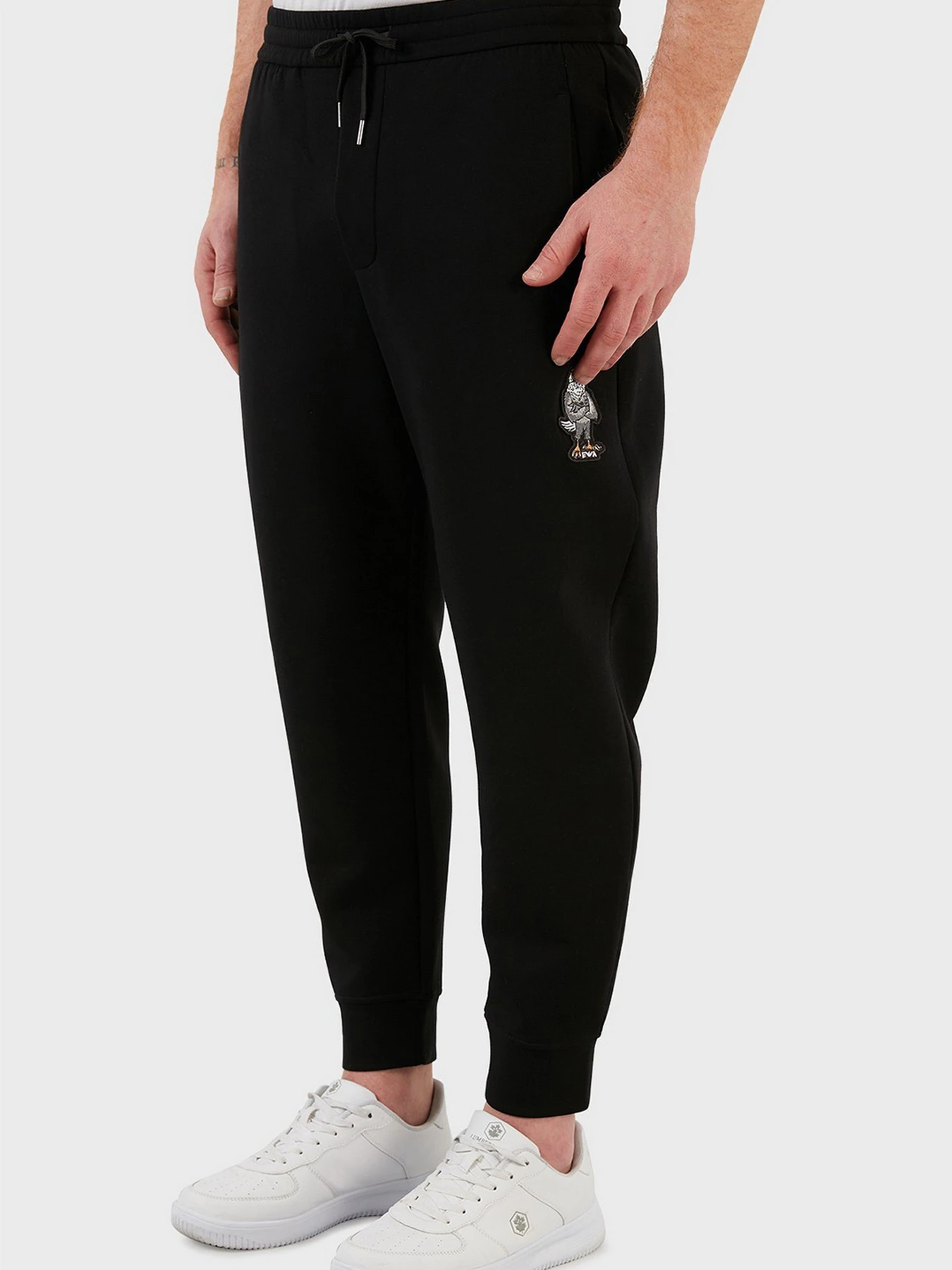 Брюки Emporio Armani модель 3L1PFS-1JHSZ-0999 Брюки Emporio Armani модель 3L1PFS-1JHSZ-0999 Фото