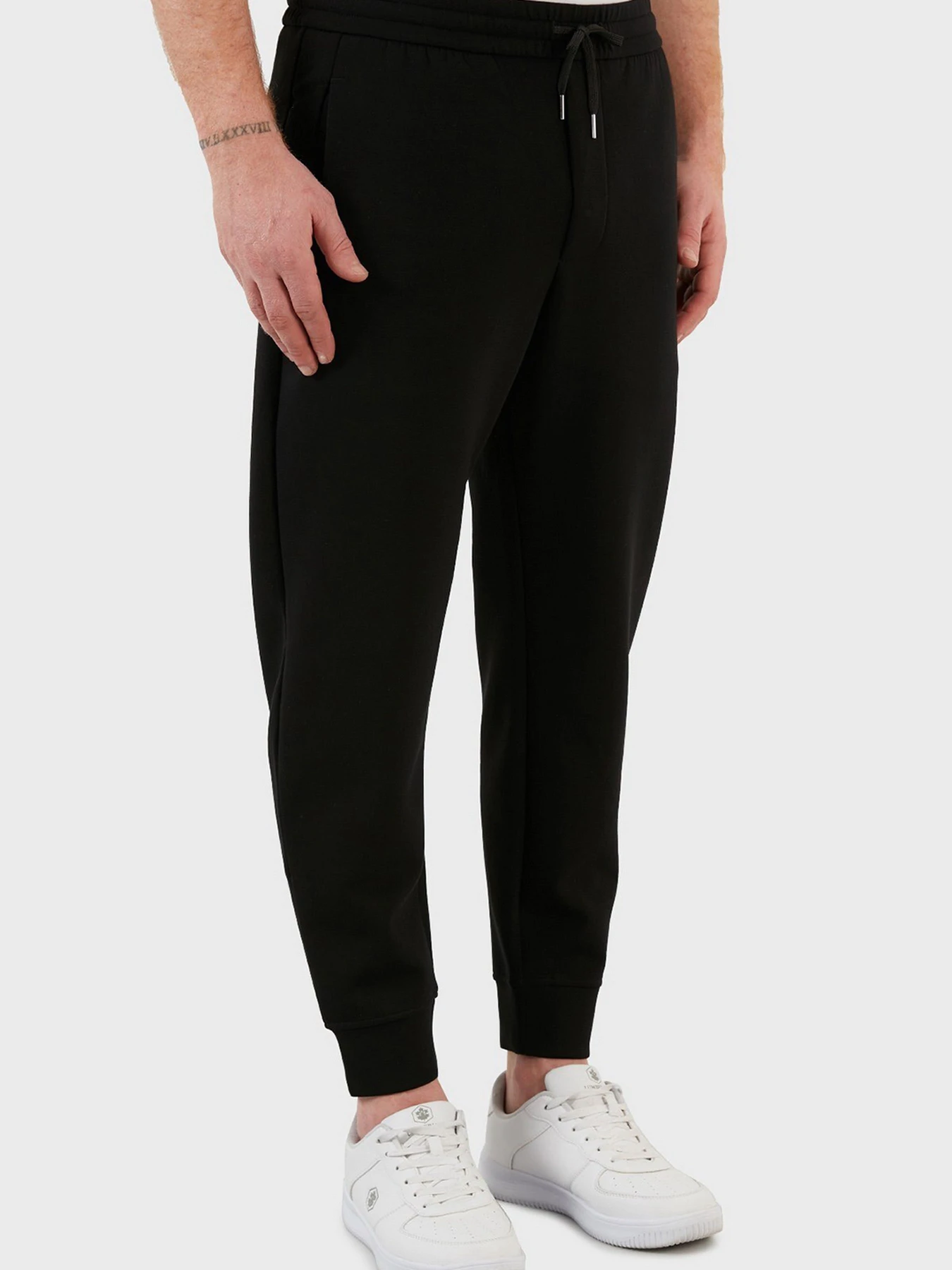 Брюки Emporio Armani модель 3L1PFS-1JHSZ-0999 Брюки Emporio Armani модель 3L1PFS-1JHSZ-0999 Фото