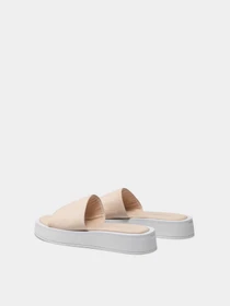 Шлёпанцы Calvin Klein модель HW0HW00893-0LD Фото