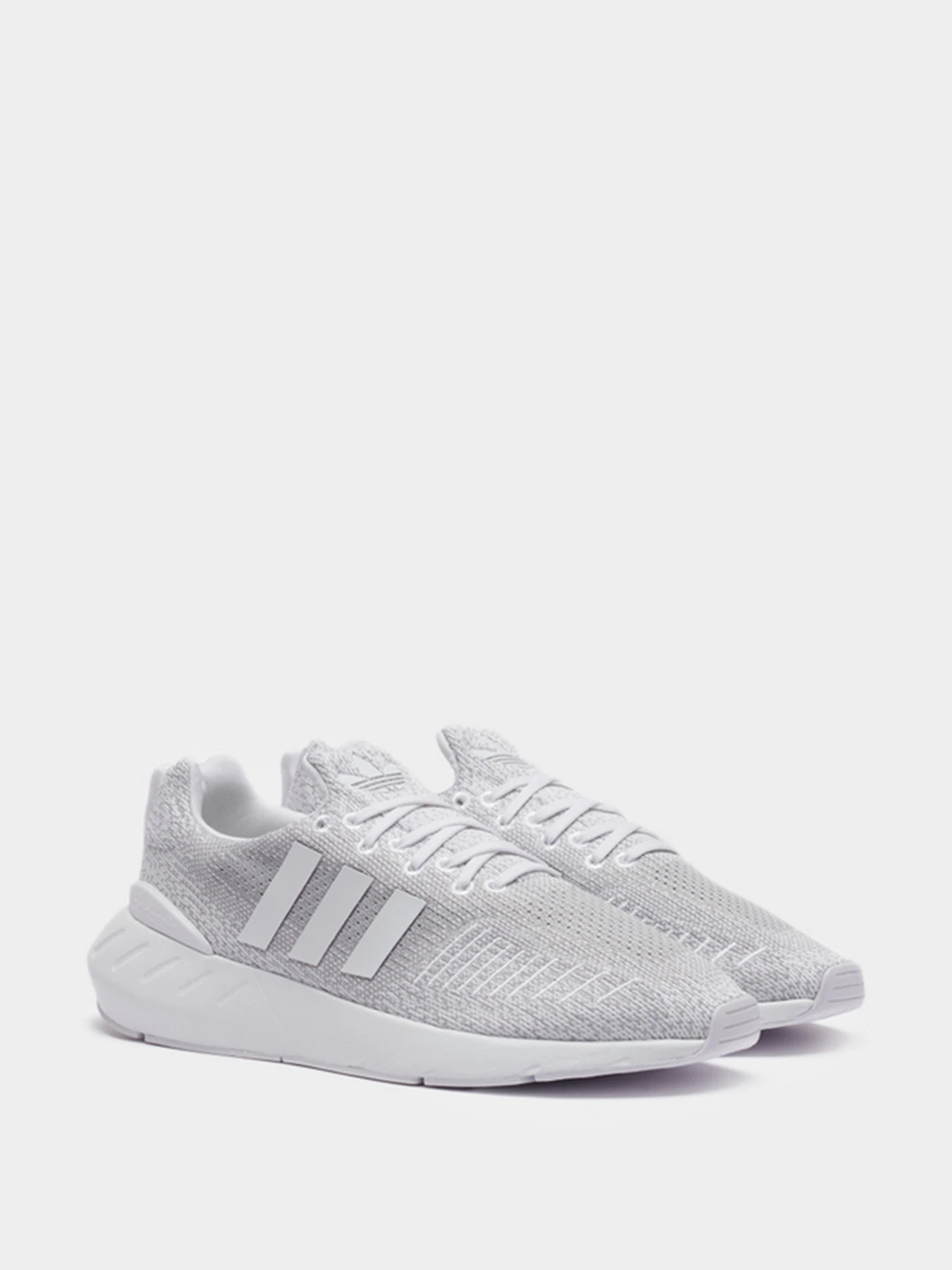 Кроссовки Adidas модель GZ3499 Кроссовки Adidas модель GZ3499 Фото