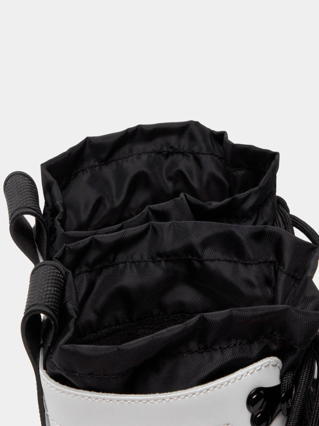 Ботинки и сапоги Calvin Klein модель YW0YW00739-YAF Ботинки и сапоги Calvin Klein модель YW0YW00739-YAF Фото
