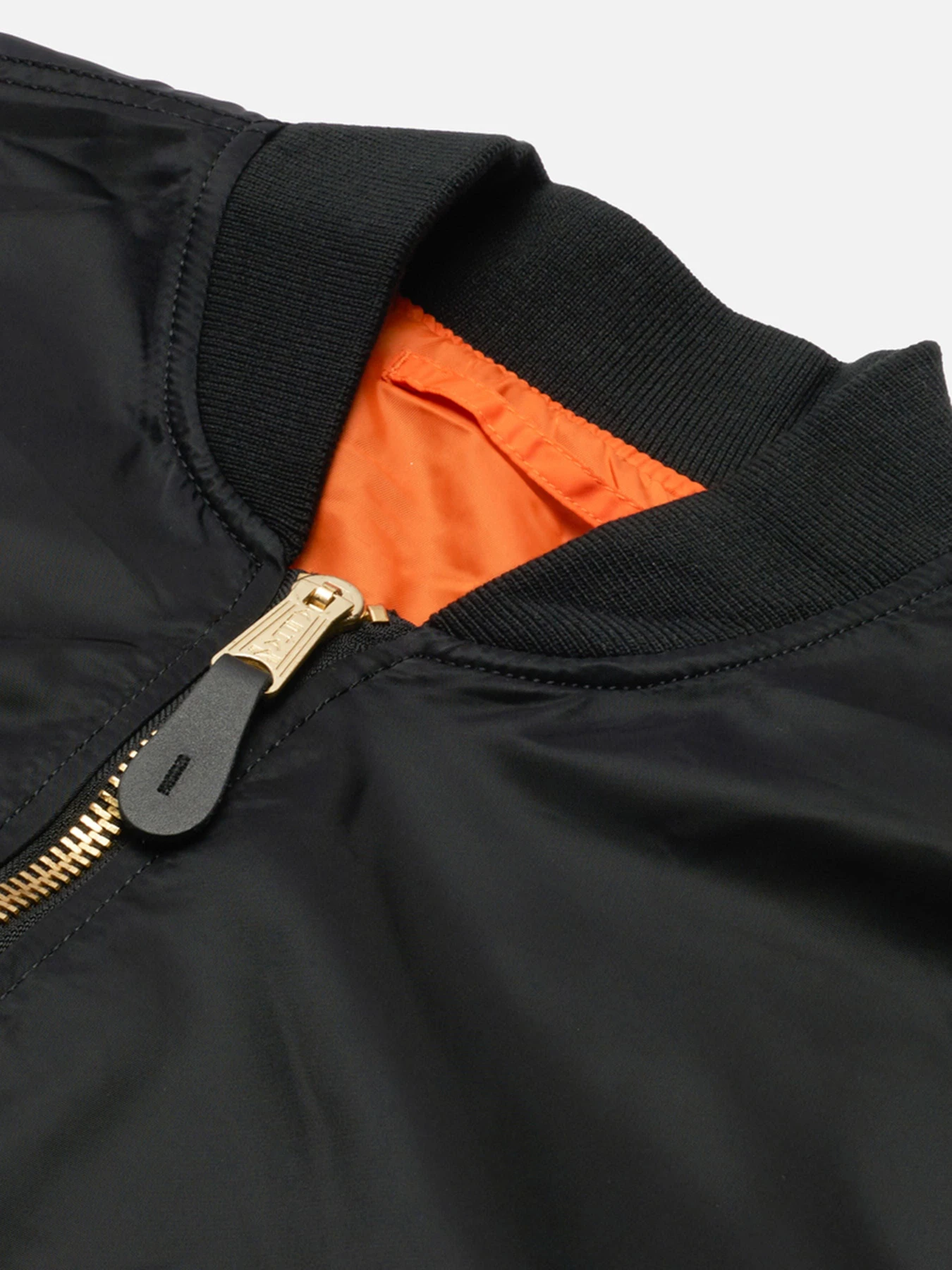 Куртки и дубленки Alpha Industries модель MJL49004C1_001 Куртки и дубленки Alpha Industries модель MJL49004C1_001 Фото