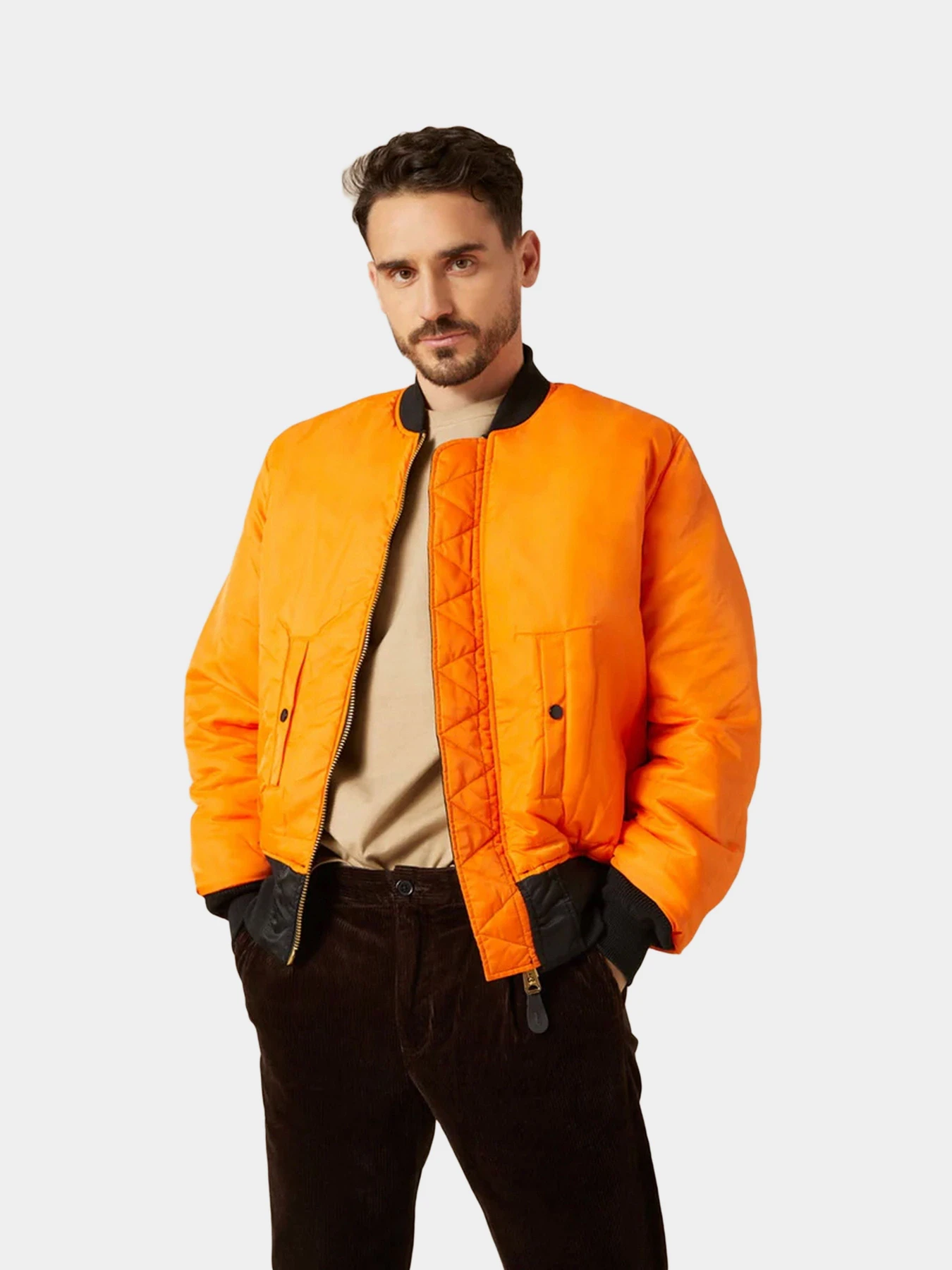 Куртки и дубленки Alpha Industries модель MJM21000C1_001 Куртки и дубленки Alpha Industries модель MJM21000C1_001 Фото