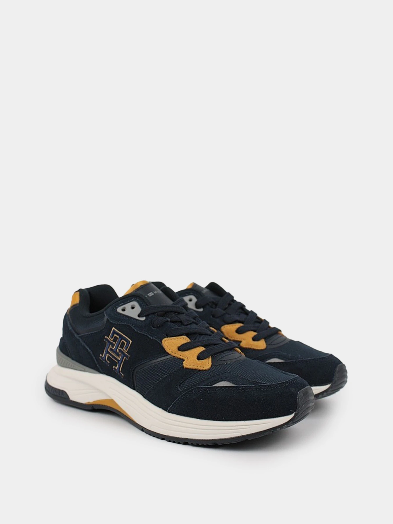 Кроссовки Tommy Hilfiger модель FM0FM04274-DW5 Кроссовки Tommy Hilfiger модель FM0FM04274-DW5 Фото