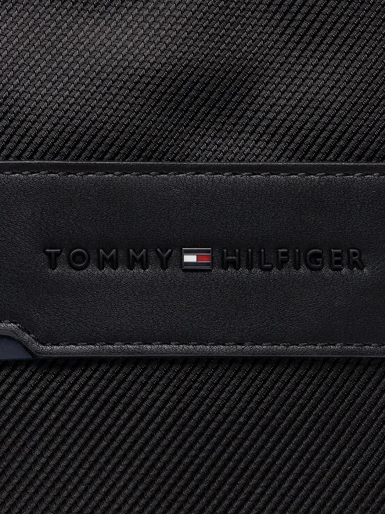 Сумки Tommy Hilfiger модель AM0AM10268-BDS Фото
