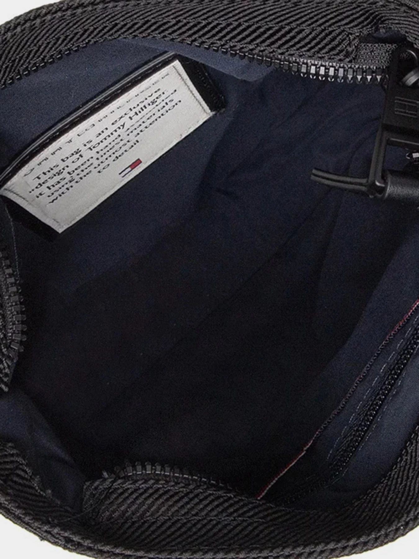 Сумки Tommy Hilfiger модель AM0AM10268-BDS Фото