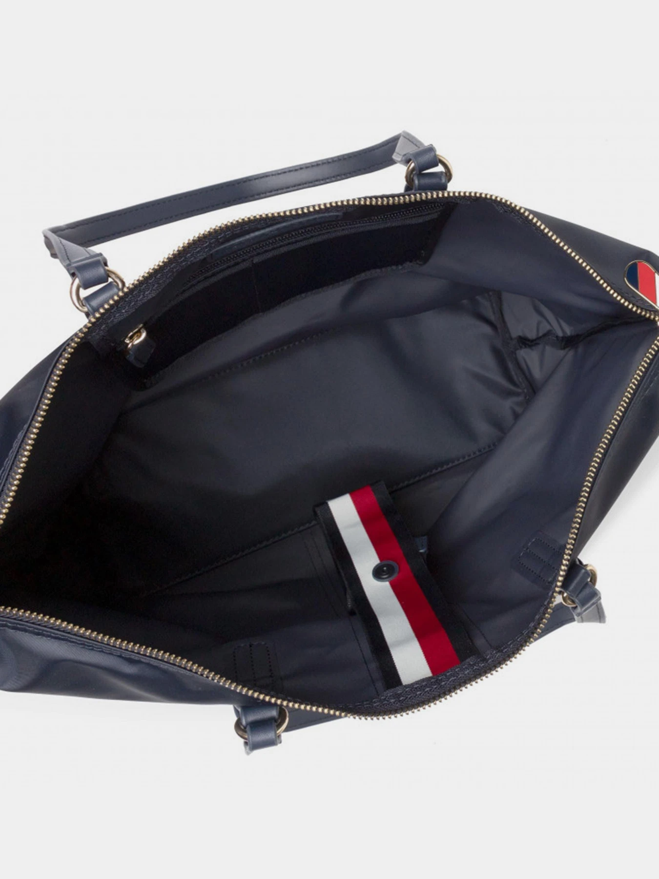 Сумки Tommy Hilfiger модель AW0AW13176-DW6 Сумки Tommy Hilfiger модель AW0AW13176-DW6 Фото