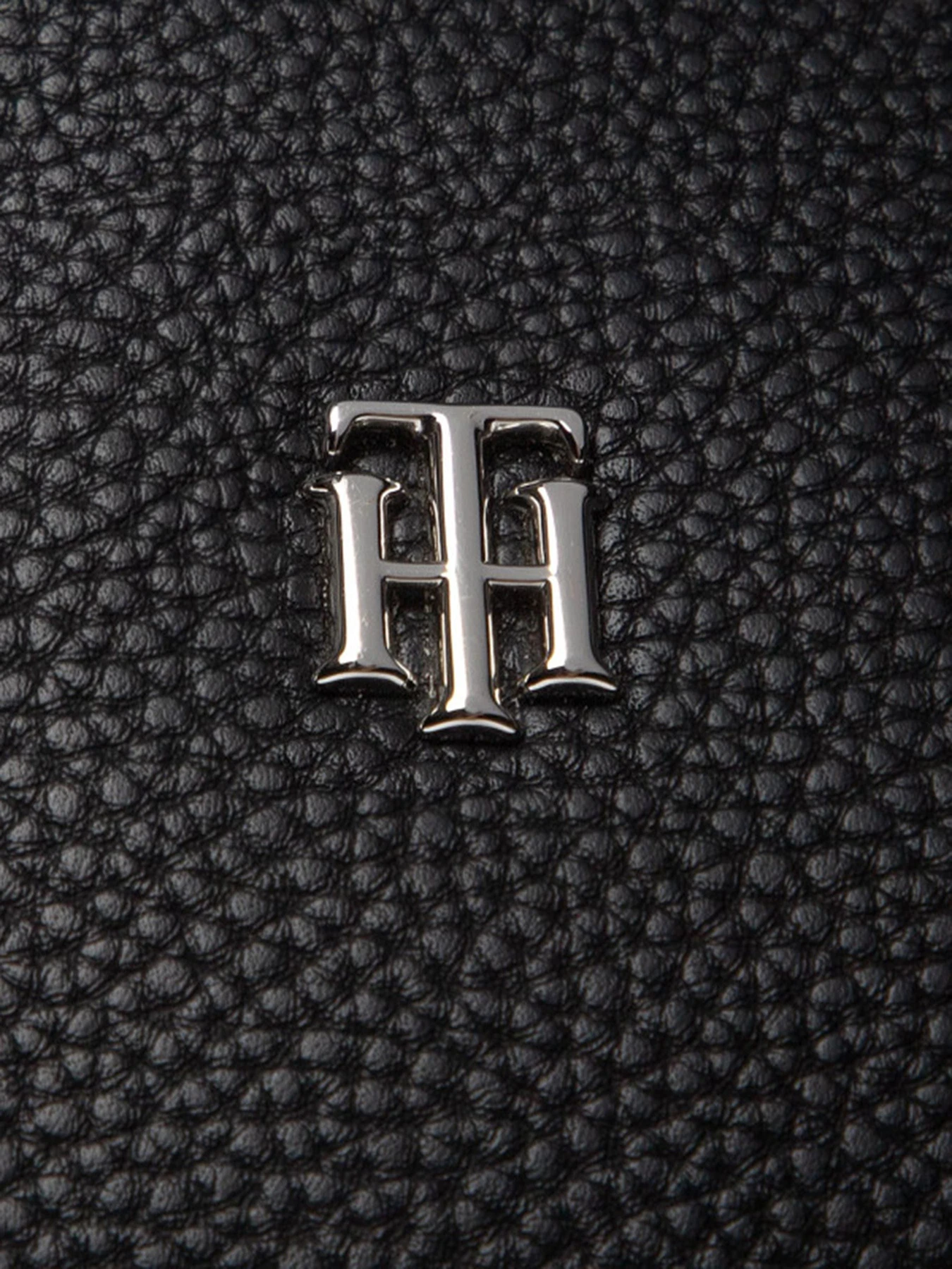 Сумки Tommy Hilfiger модель AW0AW13161-BDS Фото