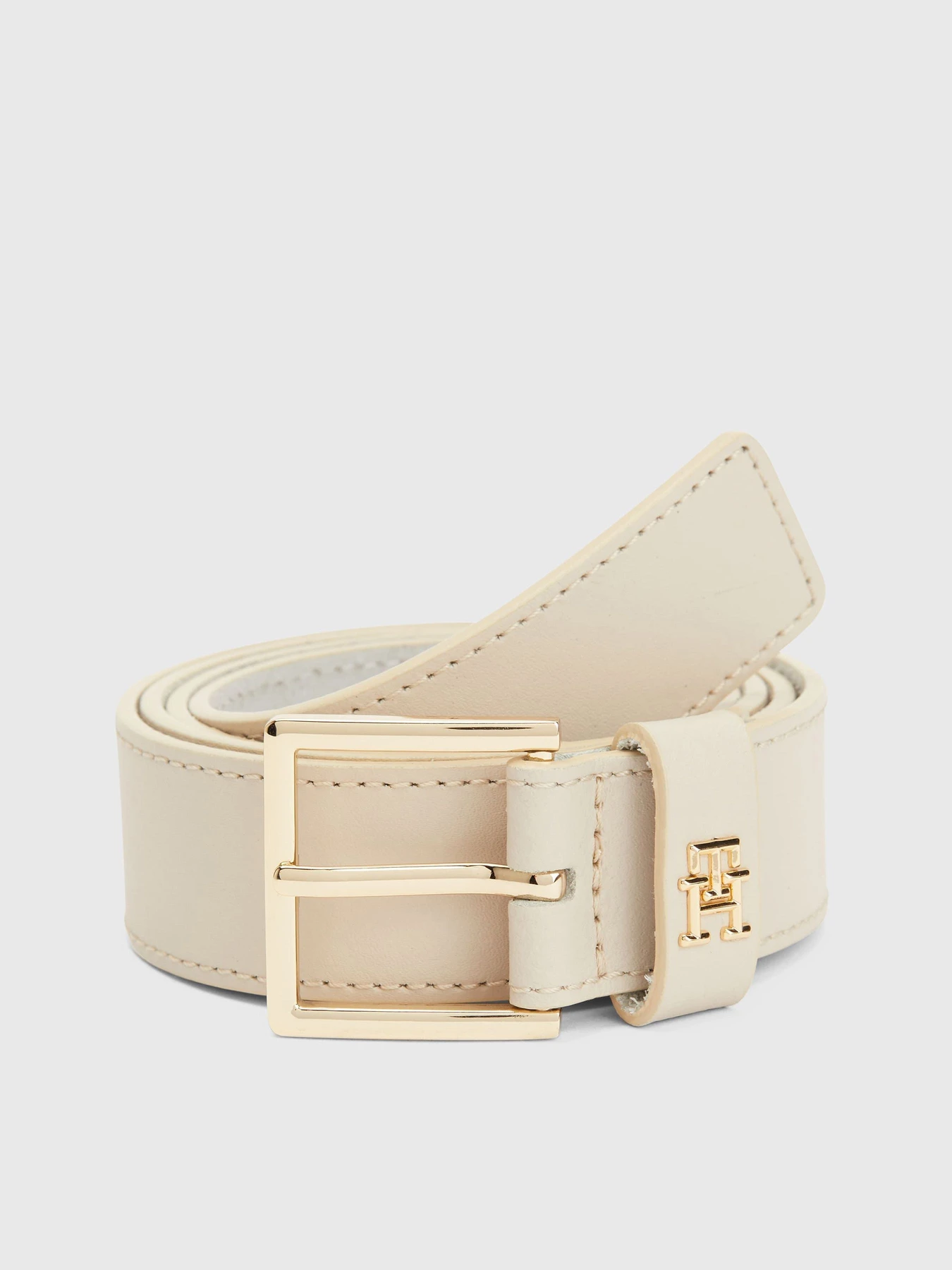 Ремни Tommy Hilfiger модель AW0AW13913-YBI Ремни Tommy Hilfiger модель AW0AW13913-YBI Фото