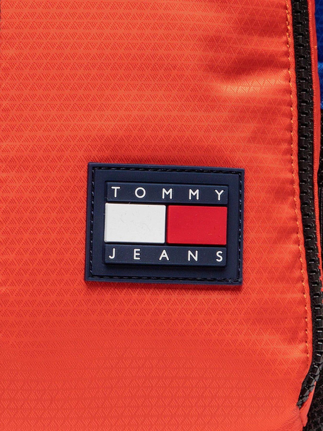 Рюкзаки Tommy Hilfiger модель AM0AM09720-0GY Рюкзаки Tommy Hilfiger модель AM0AM09720-0GY Фото