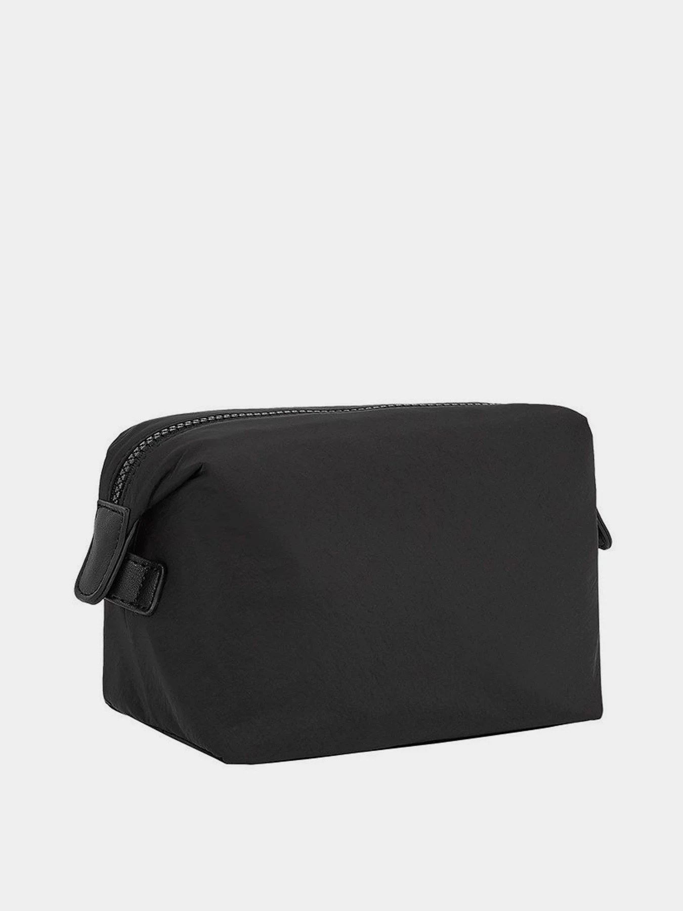TJW CASUAL WASHBAG Tommy Hilfiger модель AW0AW13687-0GJ TJW CASUAL WASHBAG Tommy Hilfiger модель AW0AW13687-0GJ Фото